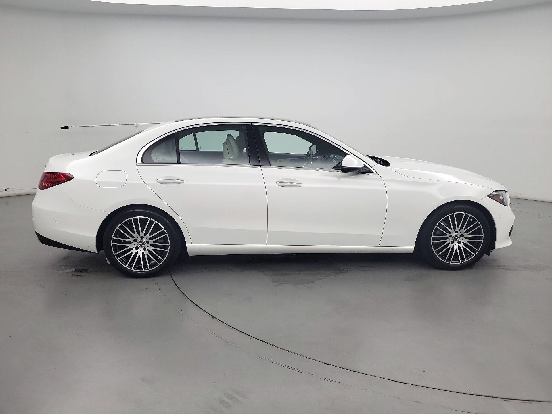 Thumbnail: 2022 Mercedes-Benz C-Class - 4