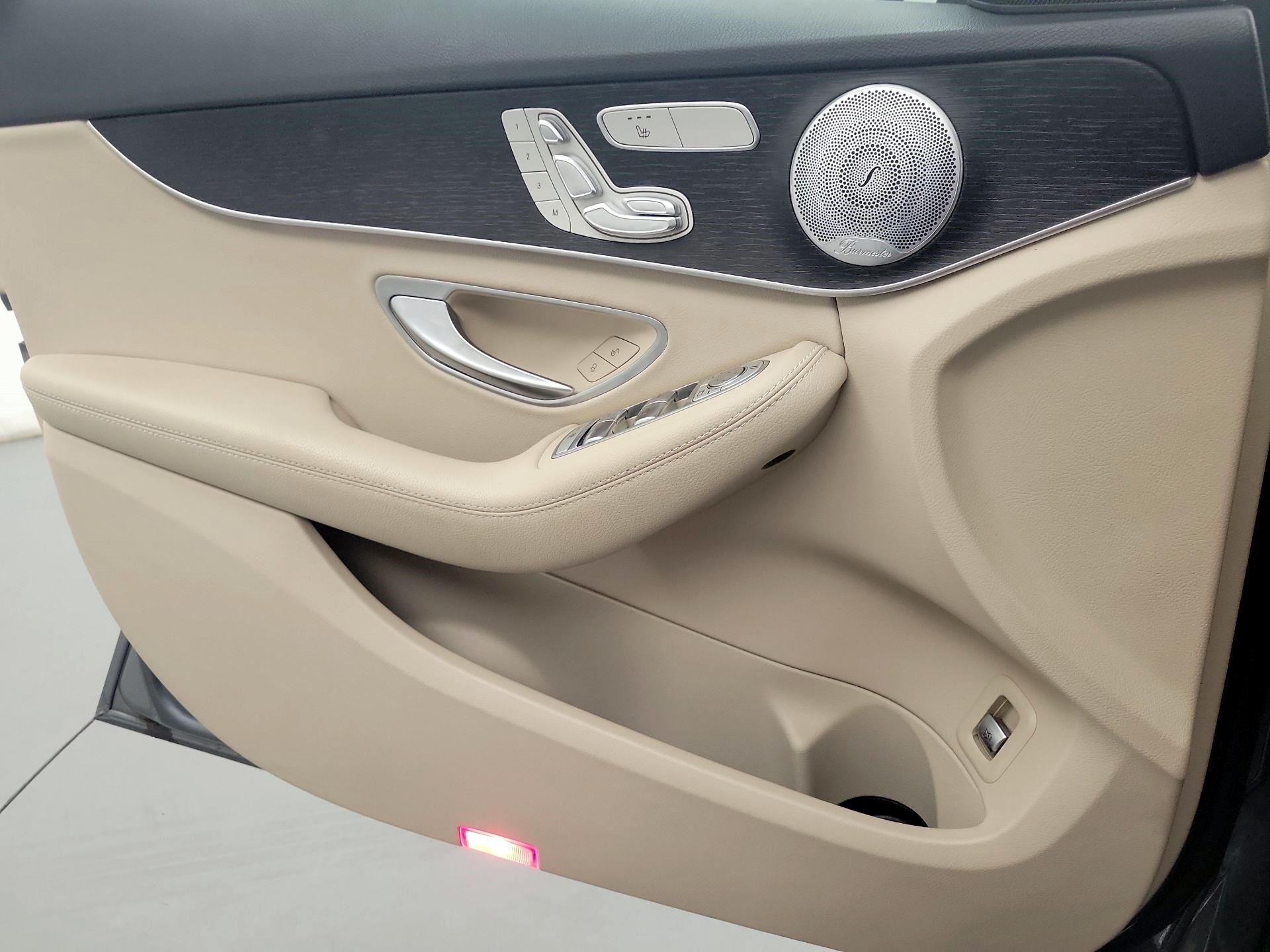 Thumbnail: 2021 Mercedes-Benz C-Class - 10