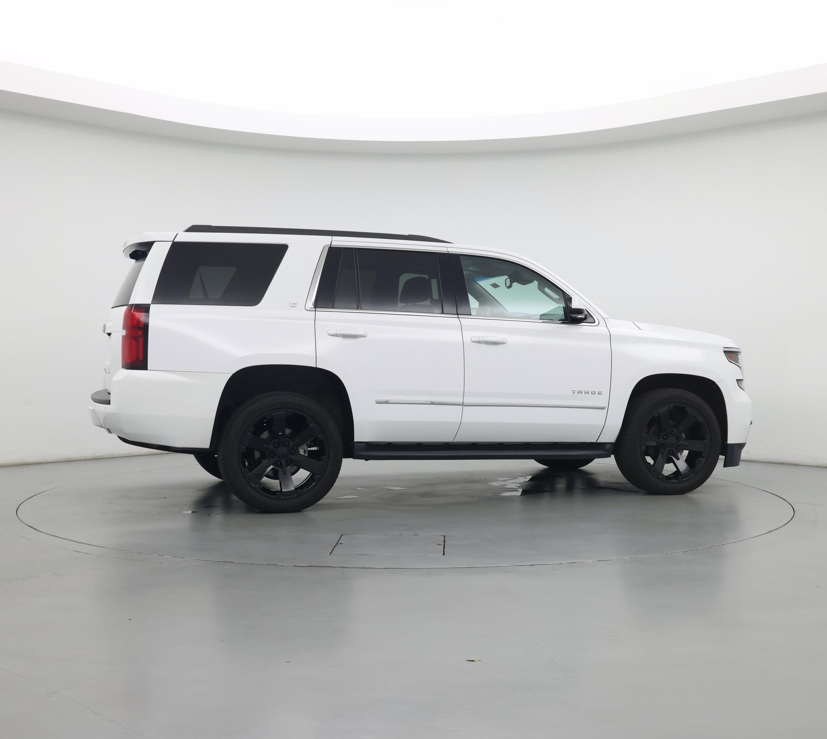 Thumbnail: 2019 Chevrolet Tahoe - 6