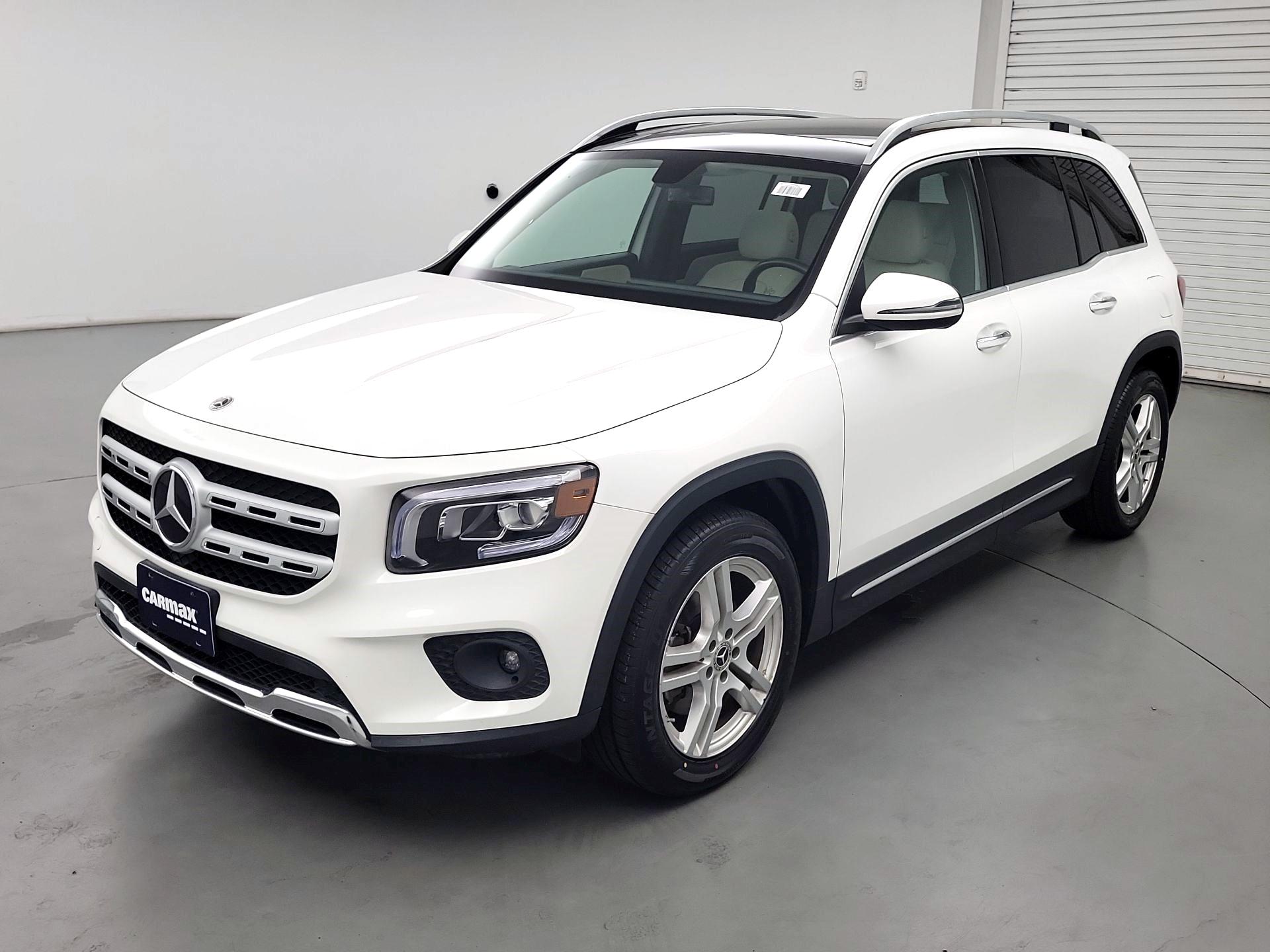Thumbnail: 2021 Mercedes-Benz GLB - 3