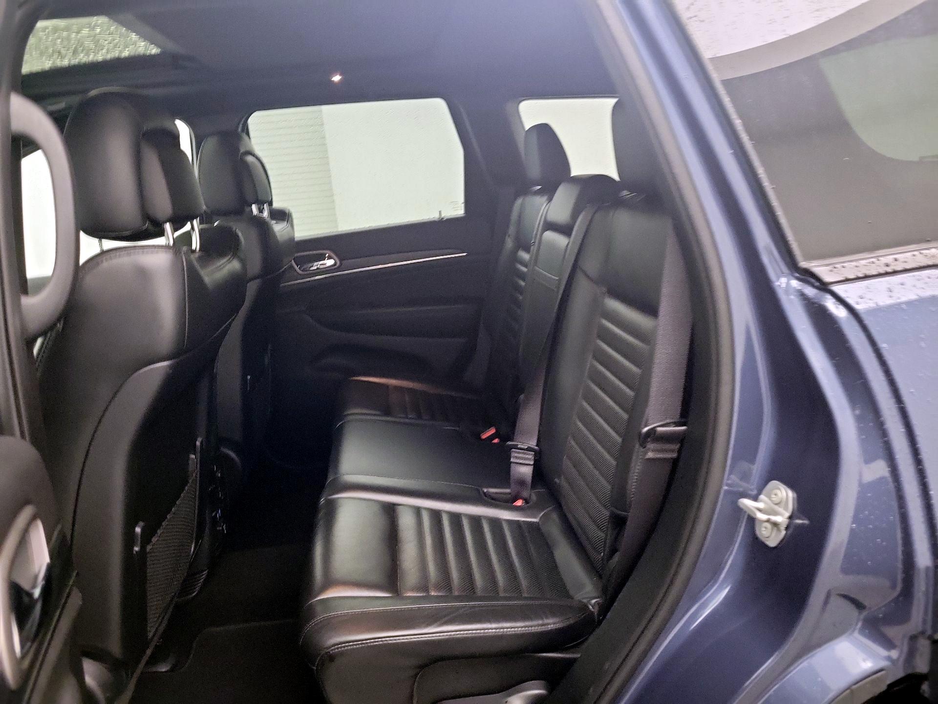 Thumbnail: 2020 Jeep Grand Cherokee - 19