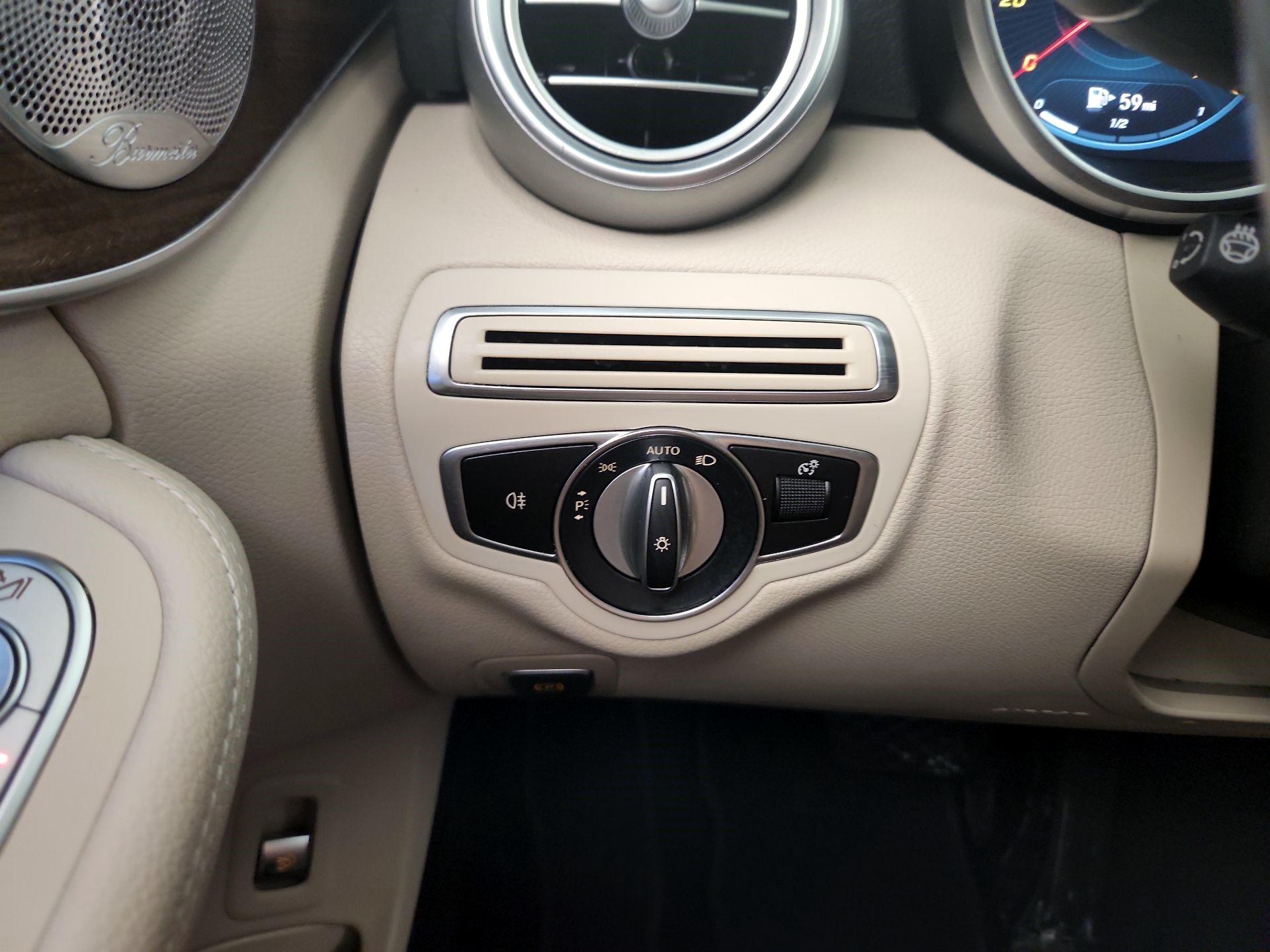 Thumbnail: 2021 Mercedes-Benz C-Class - 11
