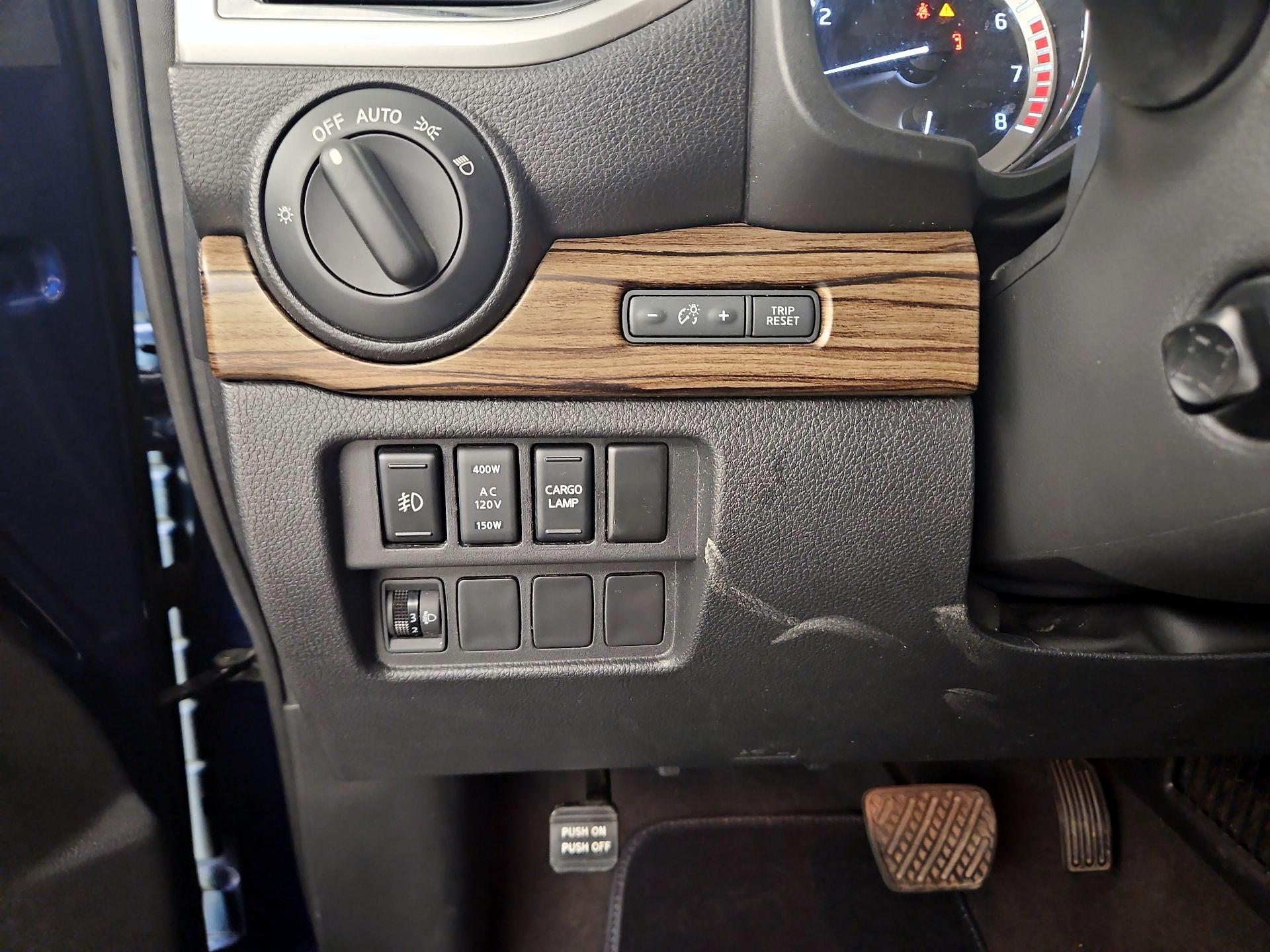 Thumbnail: 2017 Nissan Titan - 13