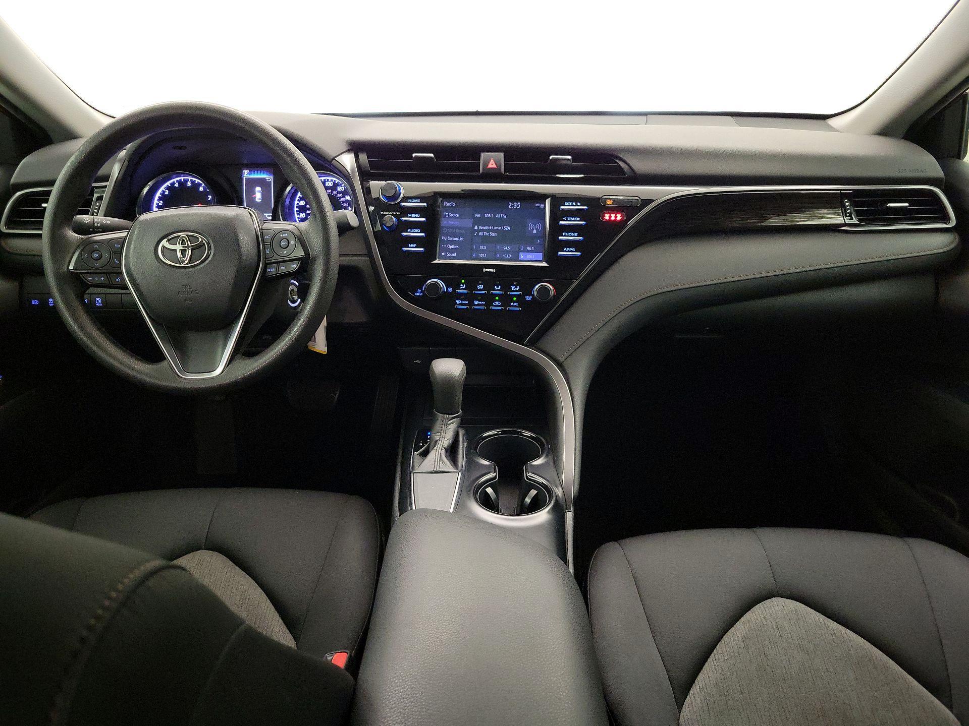 Thumbnail: 2020 Toyota Camry - 9