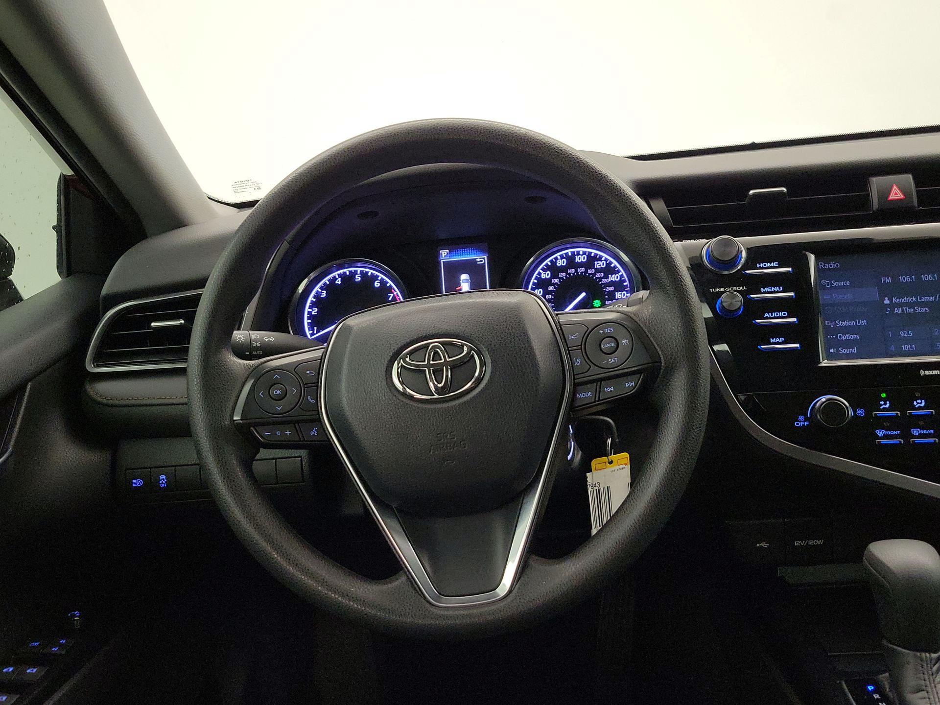 Thumbnail: 2020 Toyota Camry - 10
