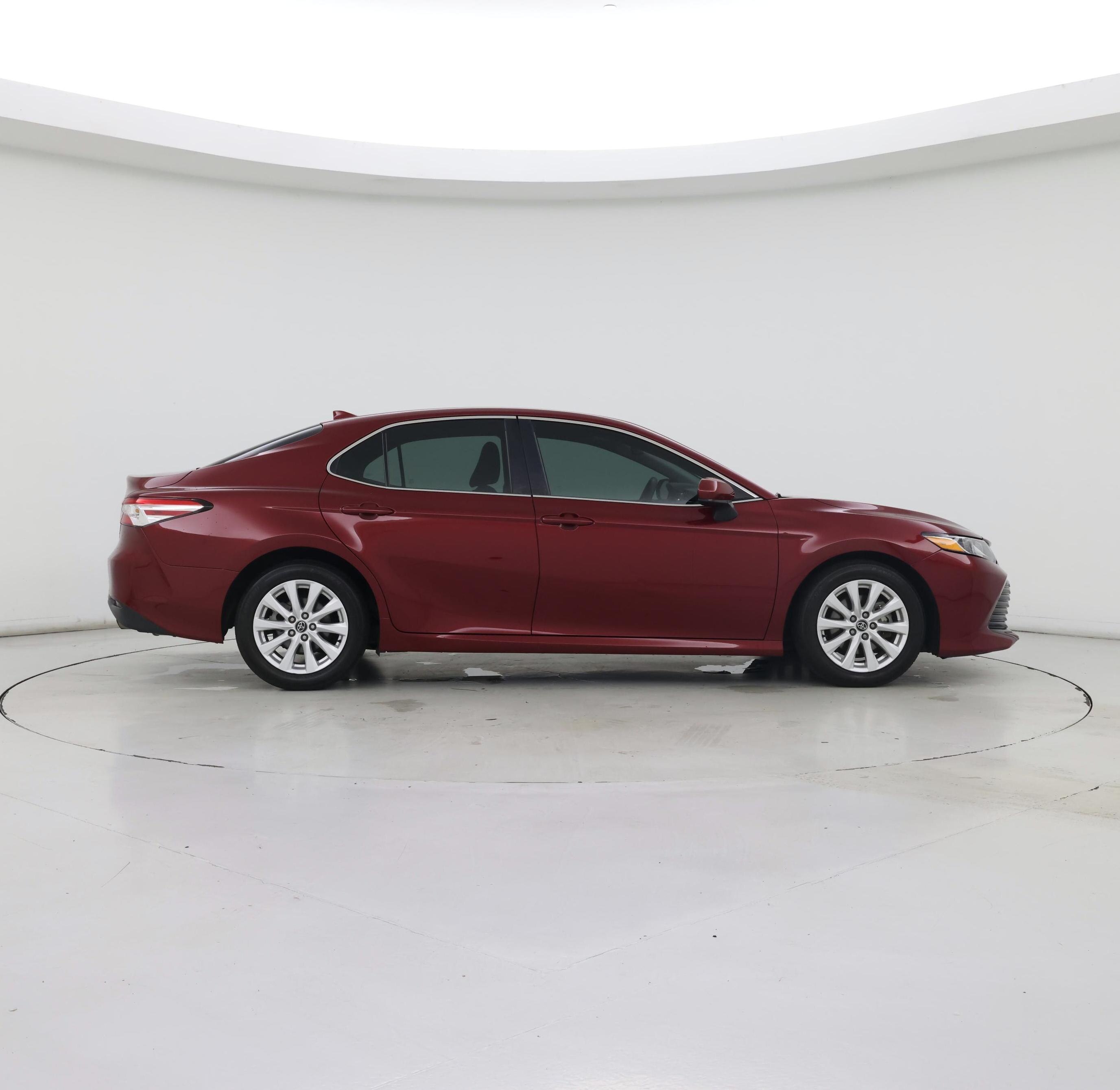 Thumbnail: 2020 Toyota Camry - 7