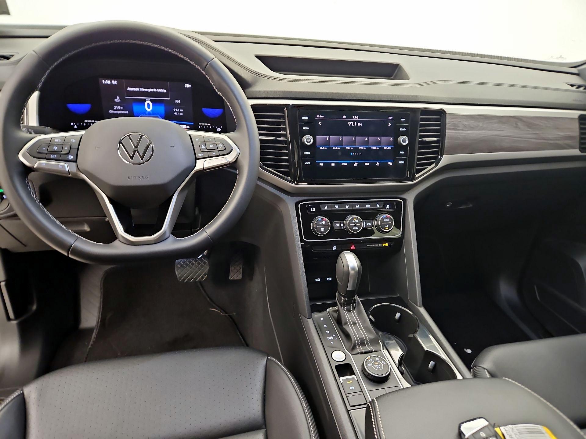 Thumbnail: 2022 Volkswagen Atlas - 9