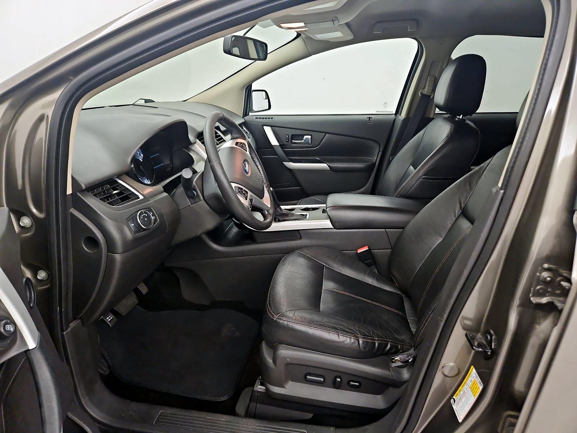 Thumbnail: 2014 Ford Edge - 11