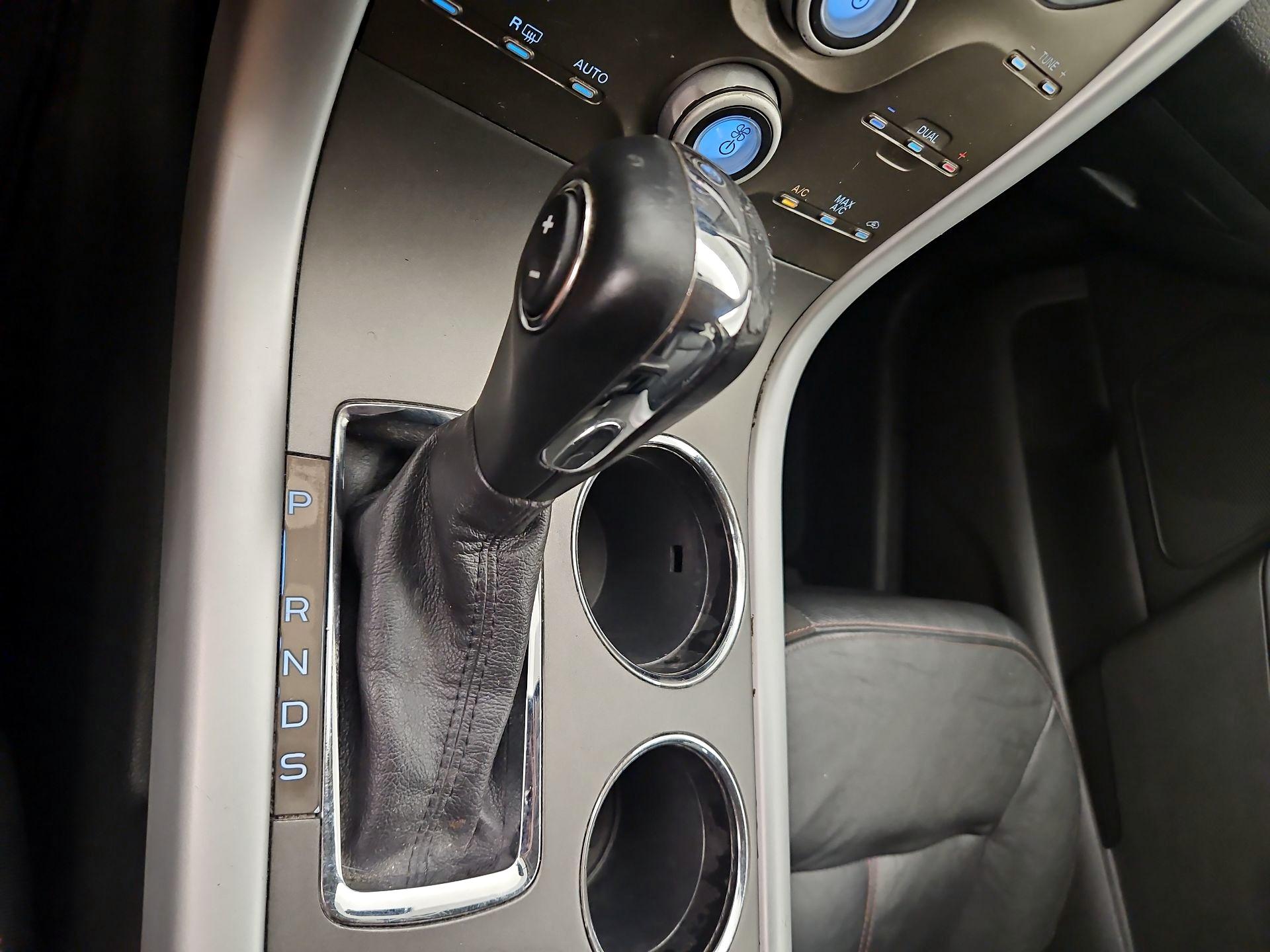 Thumbnail: 2014 Ford Edge - 18