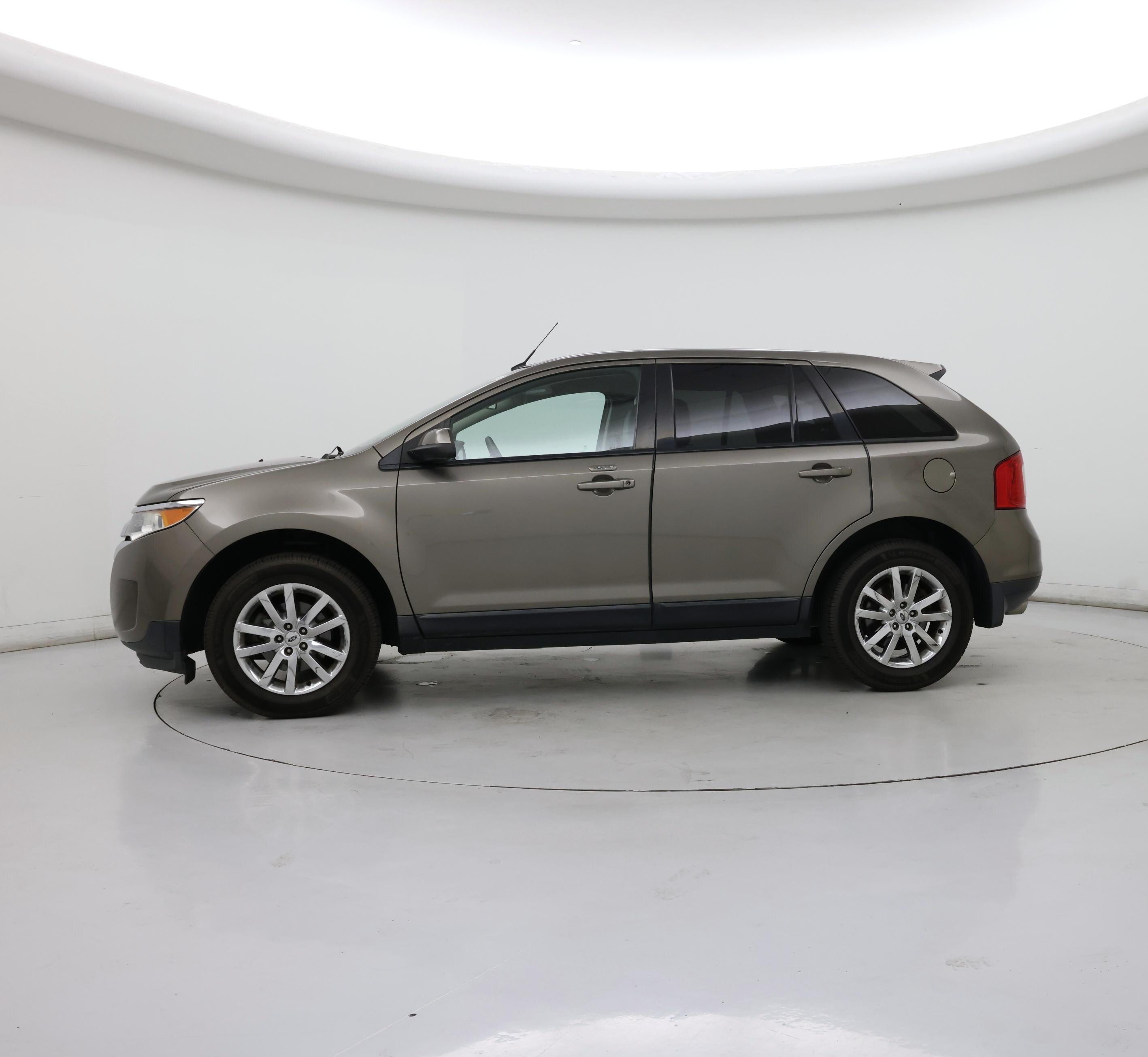Thumbnail: 2014 Ford Edge - 3