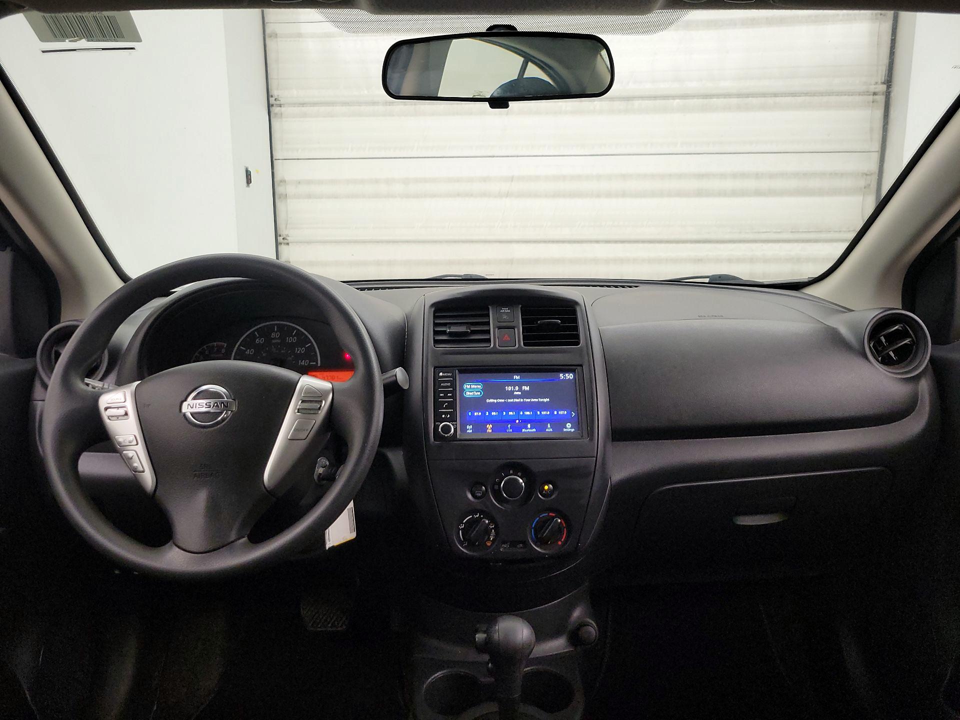 Thumbnail: 2019 Nissan Versa - 9