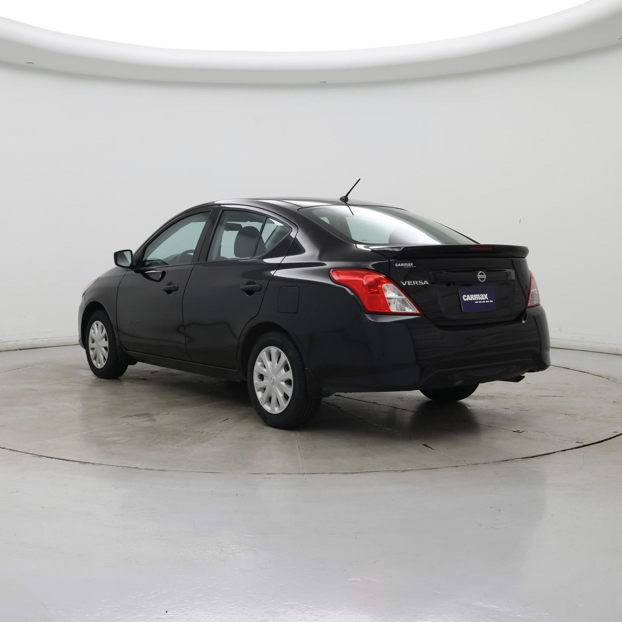 Thumbnail: 2019 Nissan Versa - 2