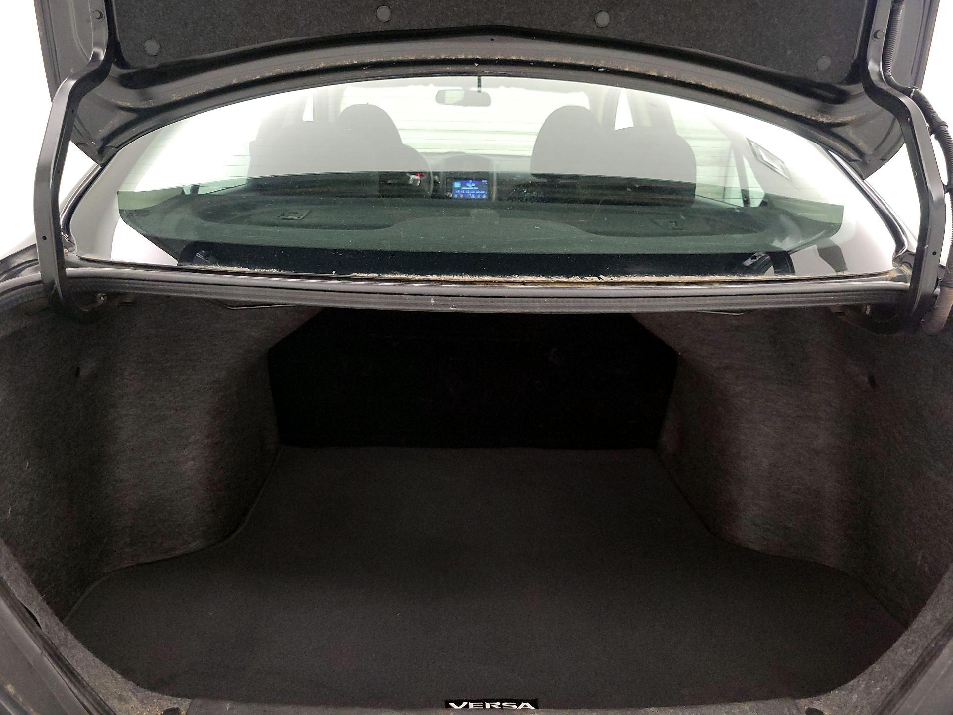 Thumbnail: 2019 Nissan Versa - 20