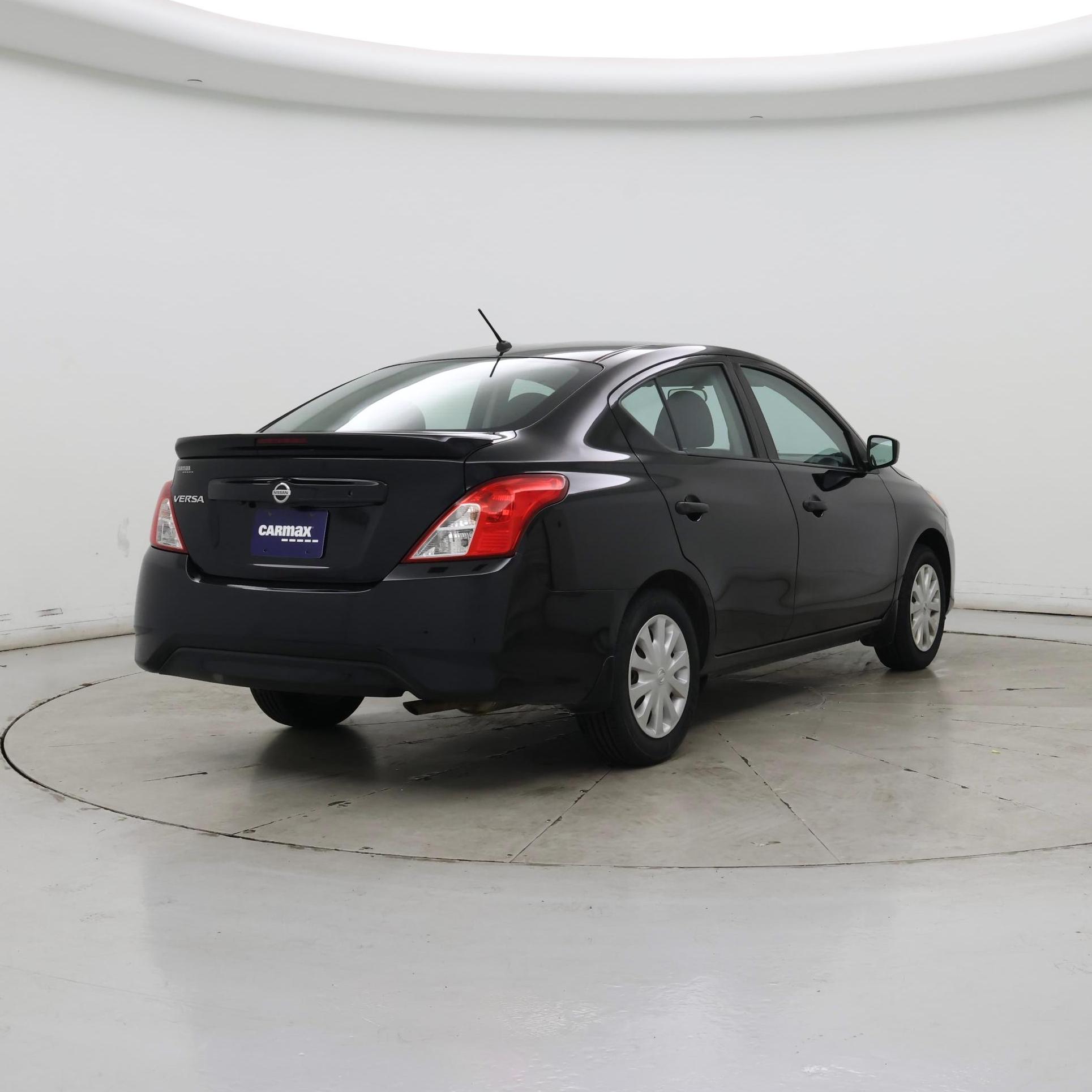 Thumbnail: 2019 Nissan Versa - 8