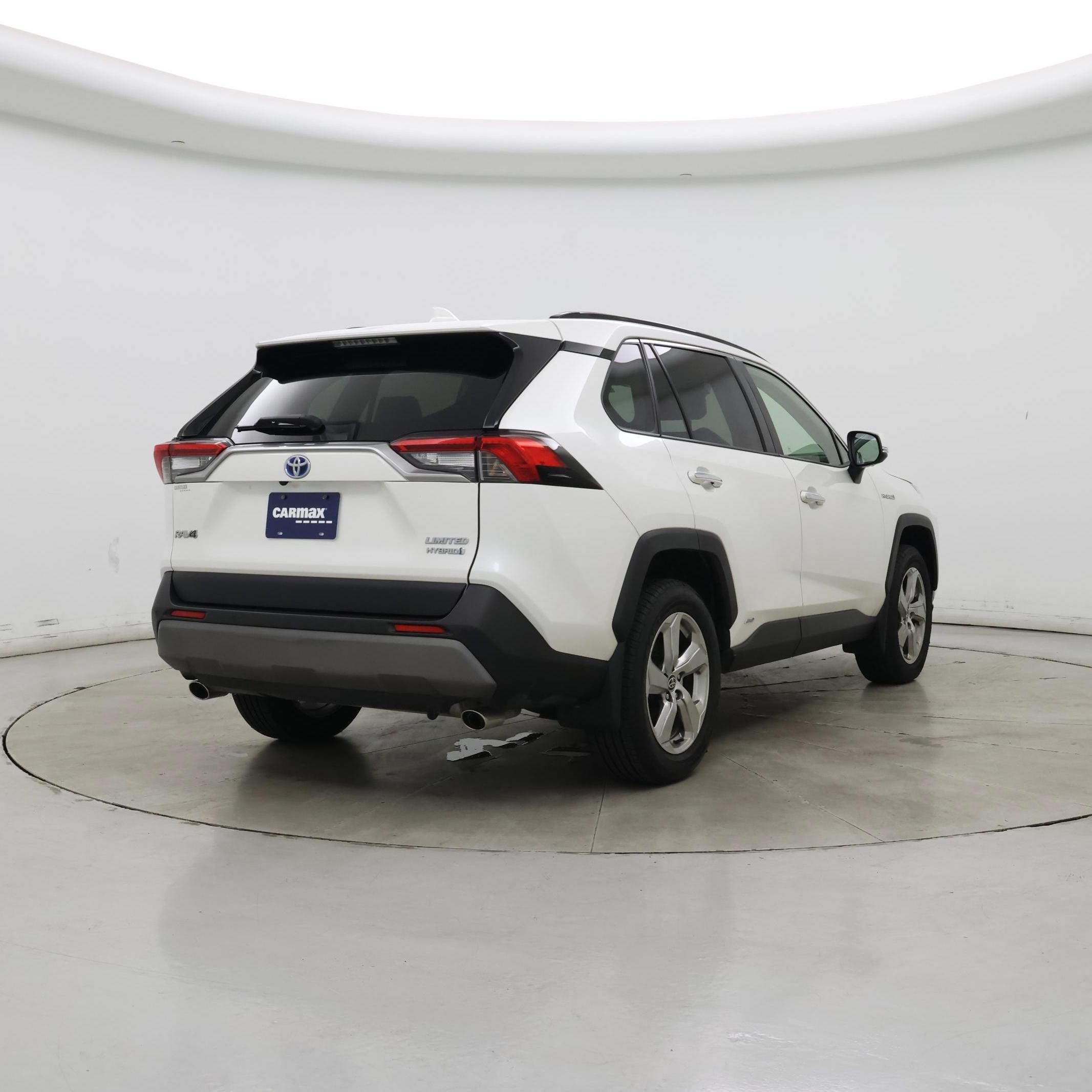 Thumbnail: 2020 Toyota RAV4 - 8