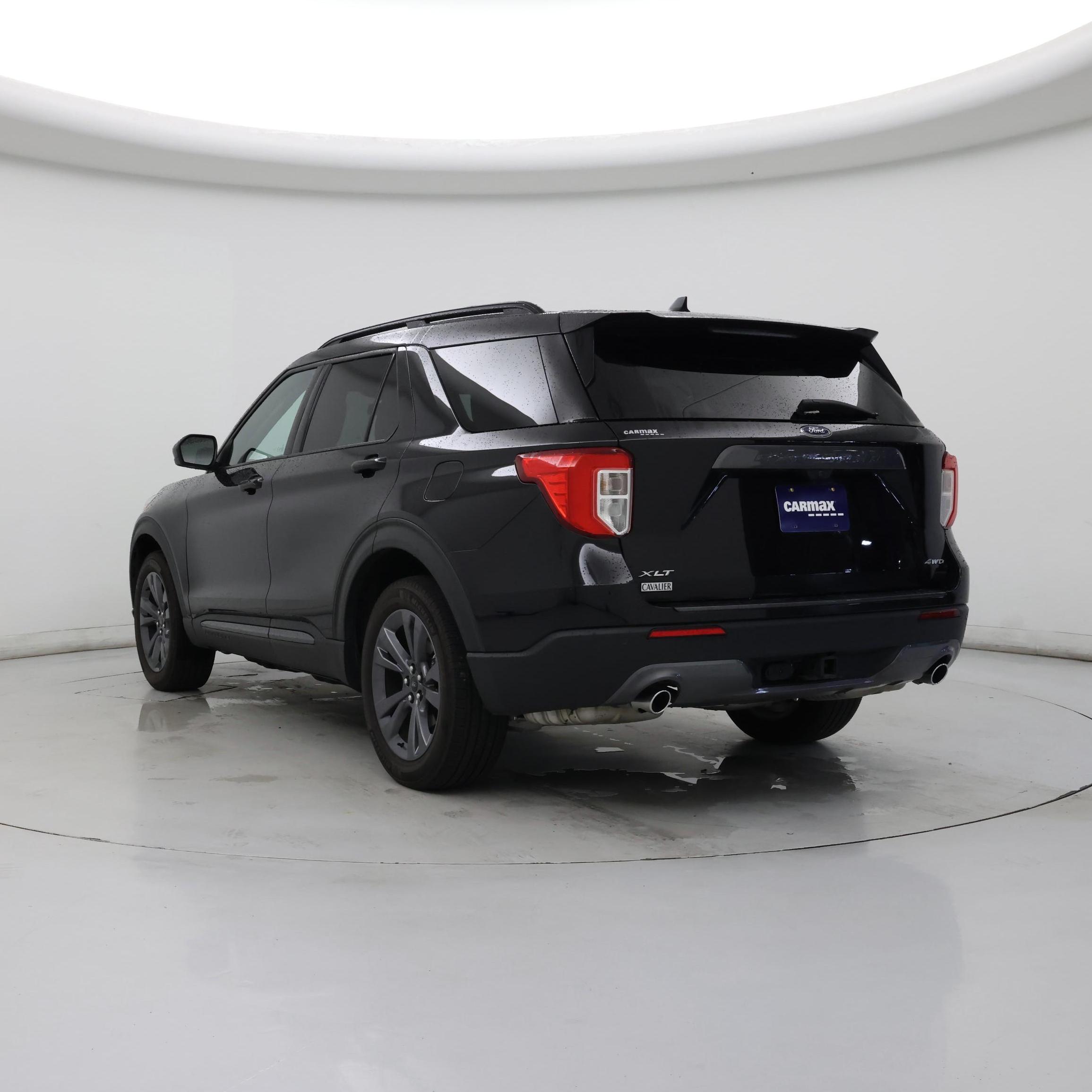 Thumbnail: 2022 Ford Explorer - 2