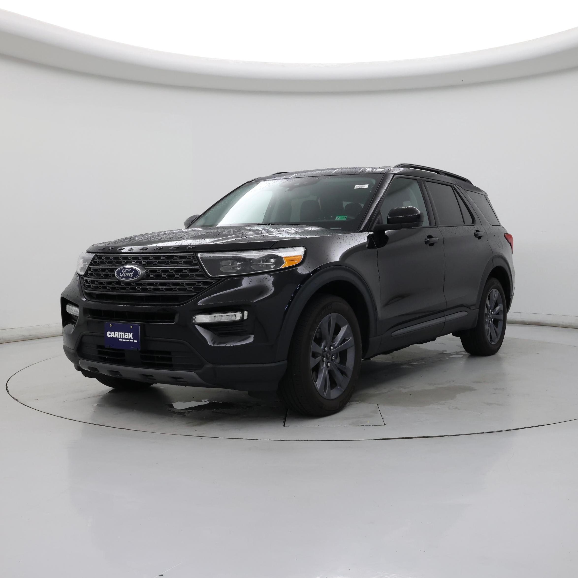 Thumbnail: 2022 Ford Explorer - 4
