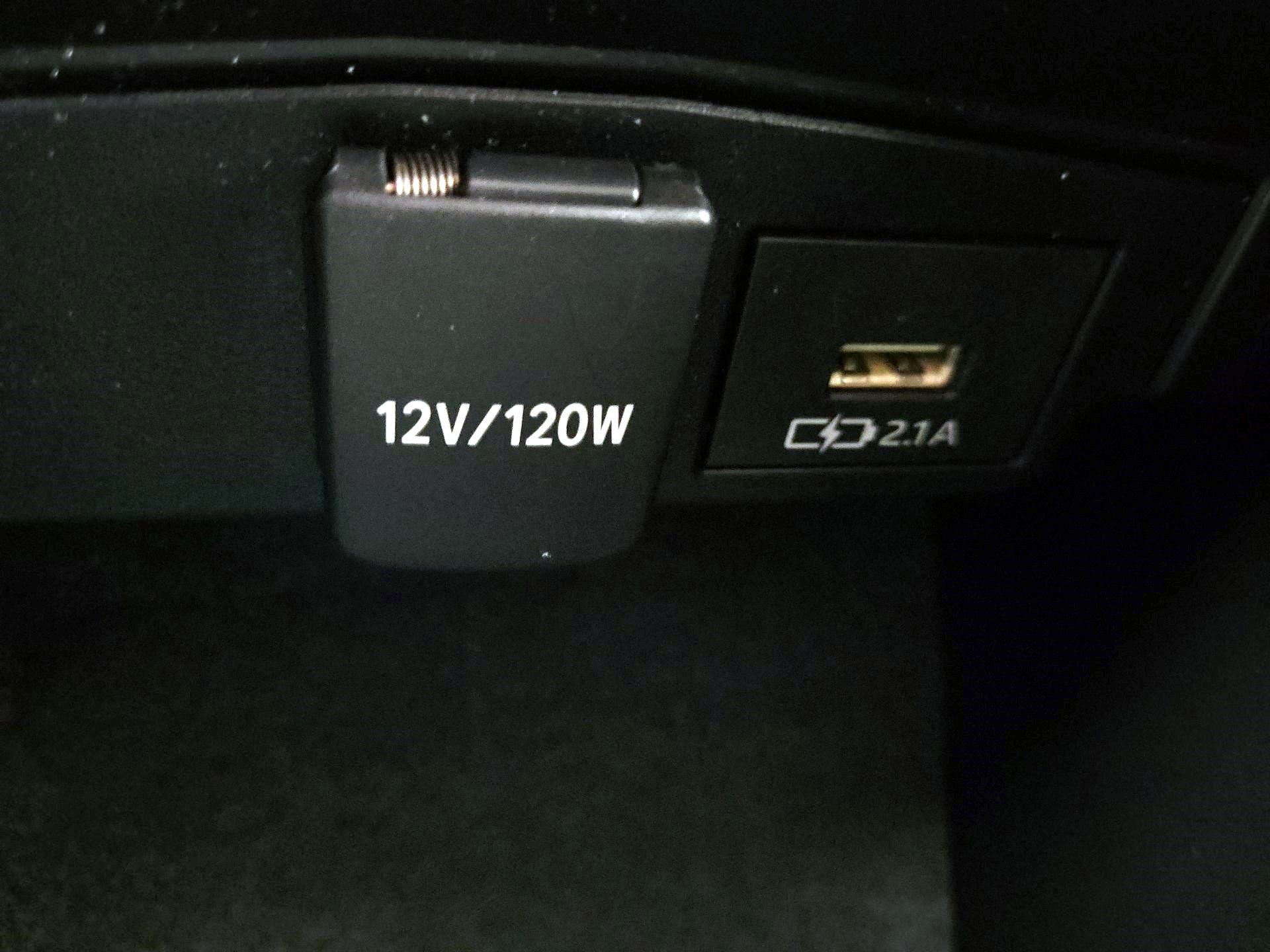 Thumbnail: 2021 Toyota Corolla - 16