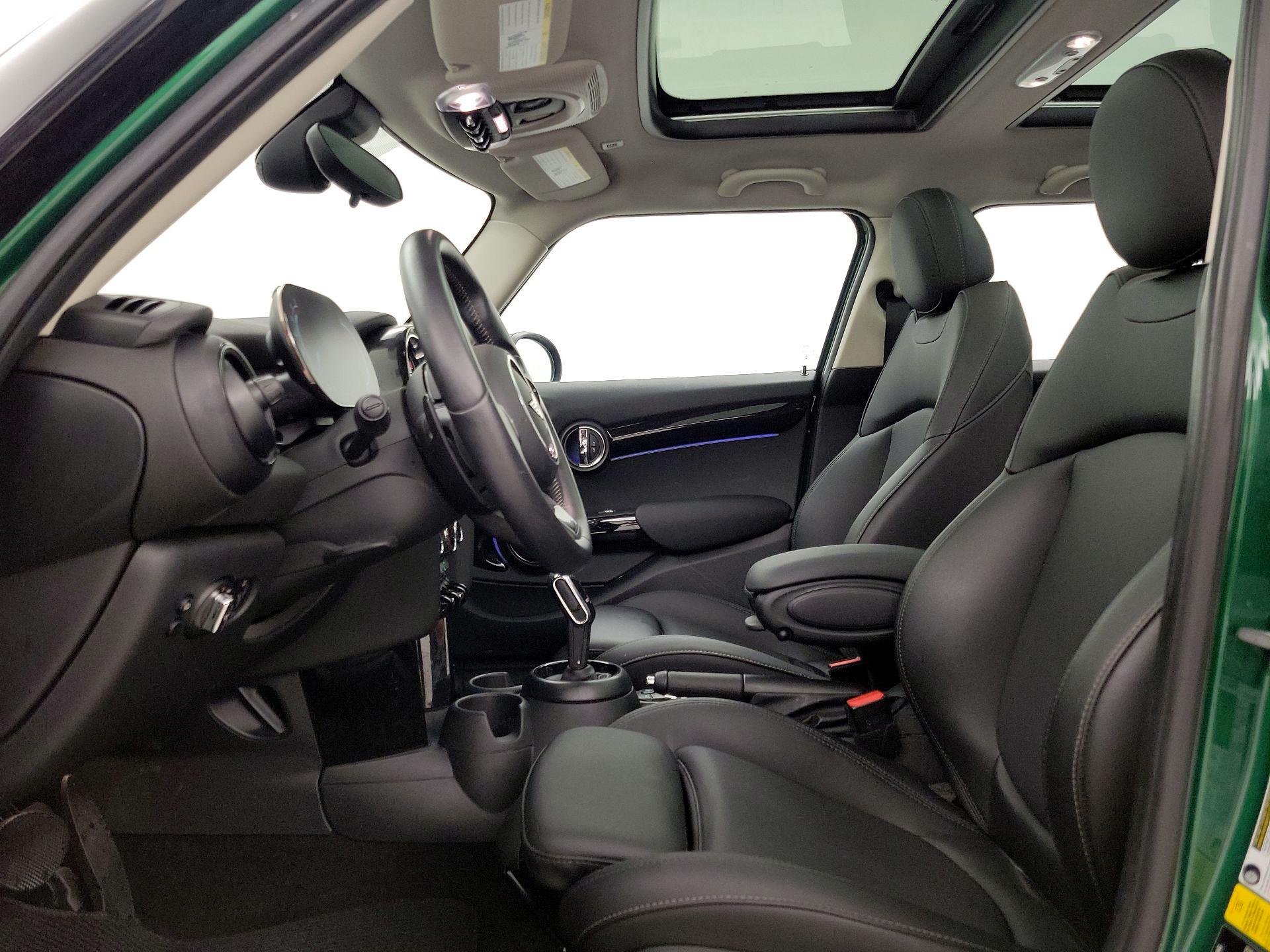 Thumbnail: 2022 MINI Cooper Hardtop - 11