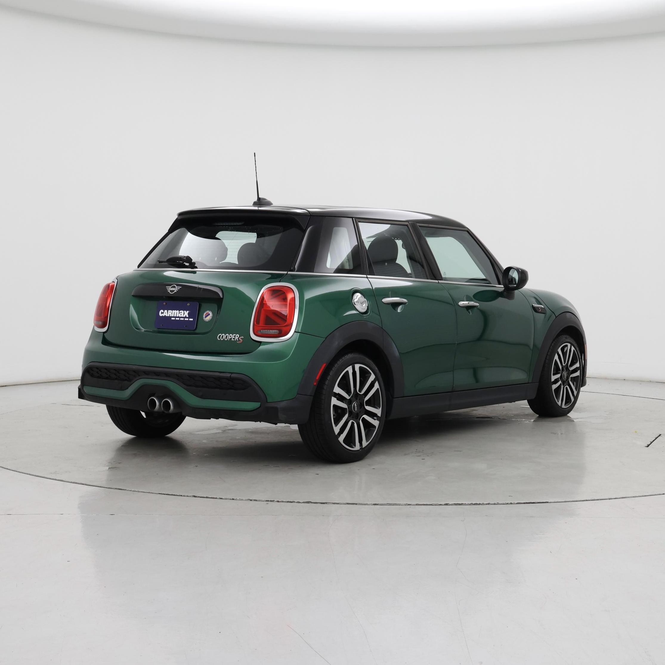 Thumbnail: 2022 MINI Cooper Hardtop - 8