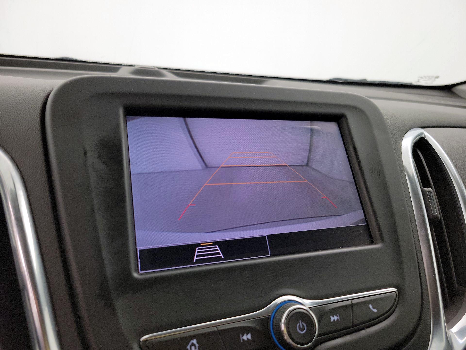 Thumbnail: 2022 Chevrolet Equinox - 14