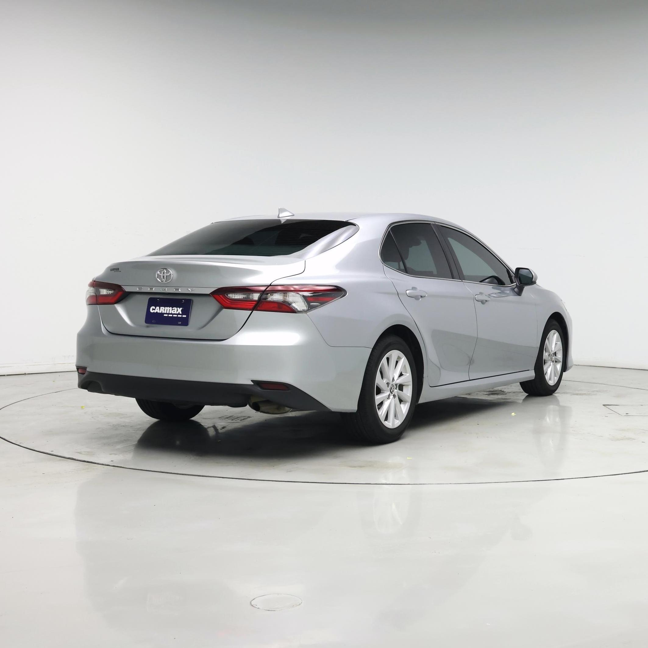 Thumbnail: 2023 Toyota Camry - 8