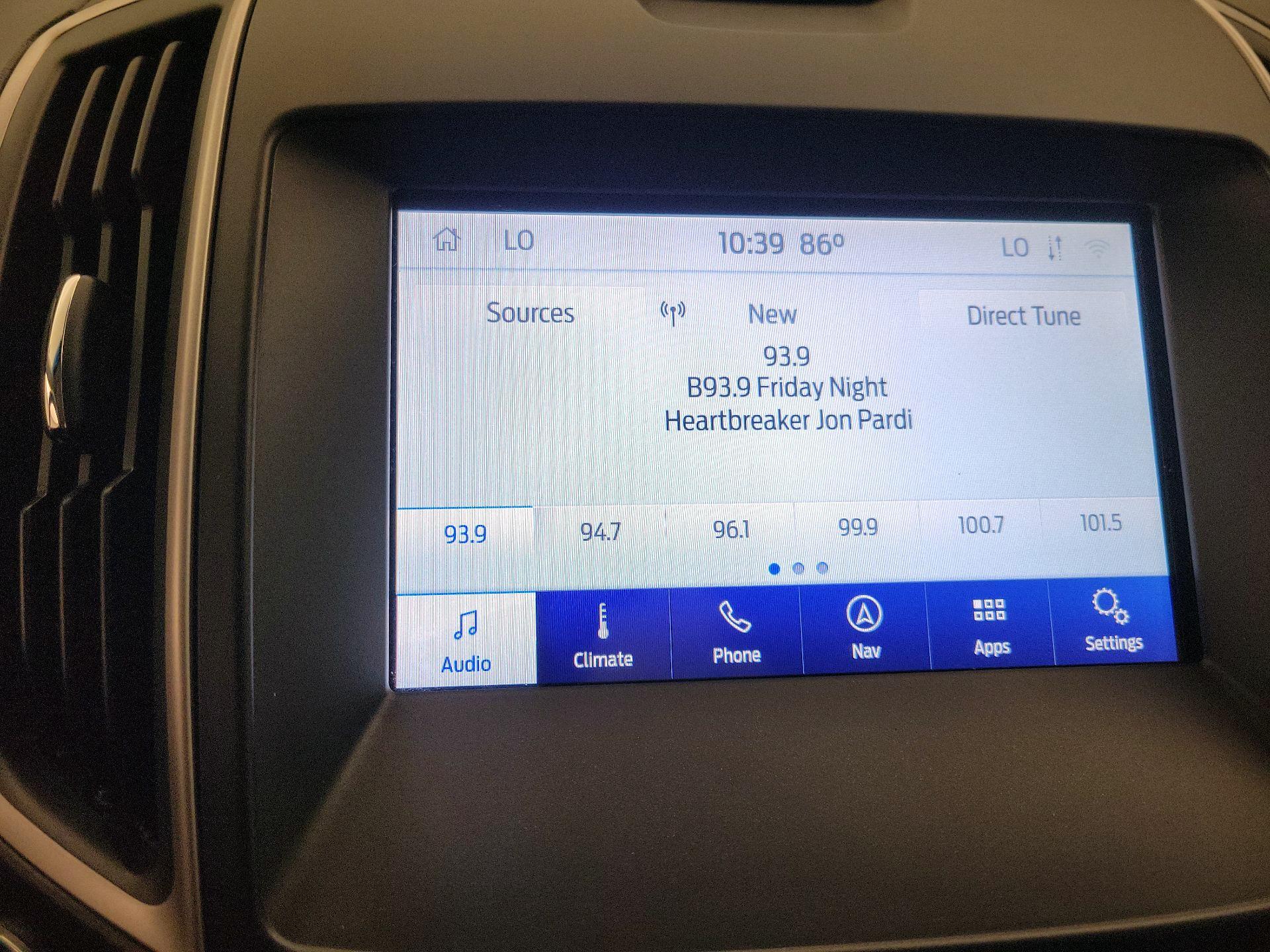 Thumbnail: 2020 Ford Edge - 15