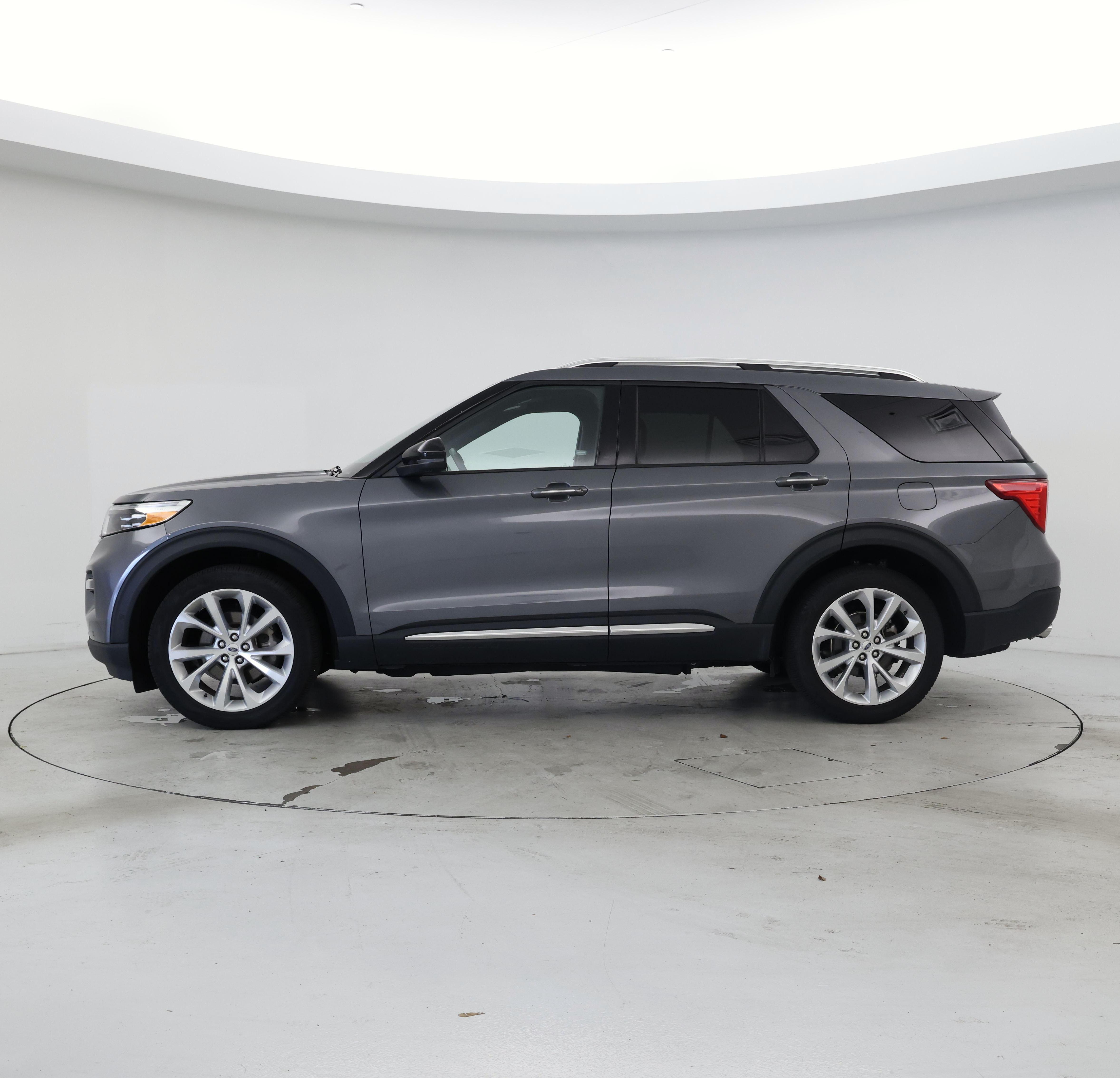 Thumbnail: 2022 Ford Explorer - 3