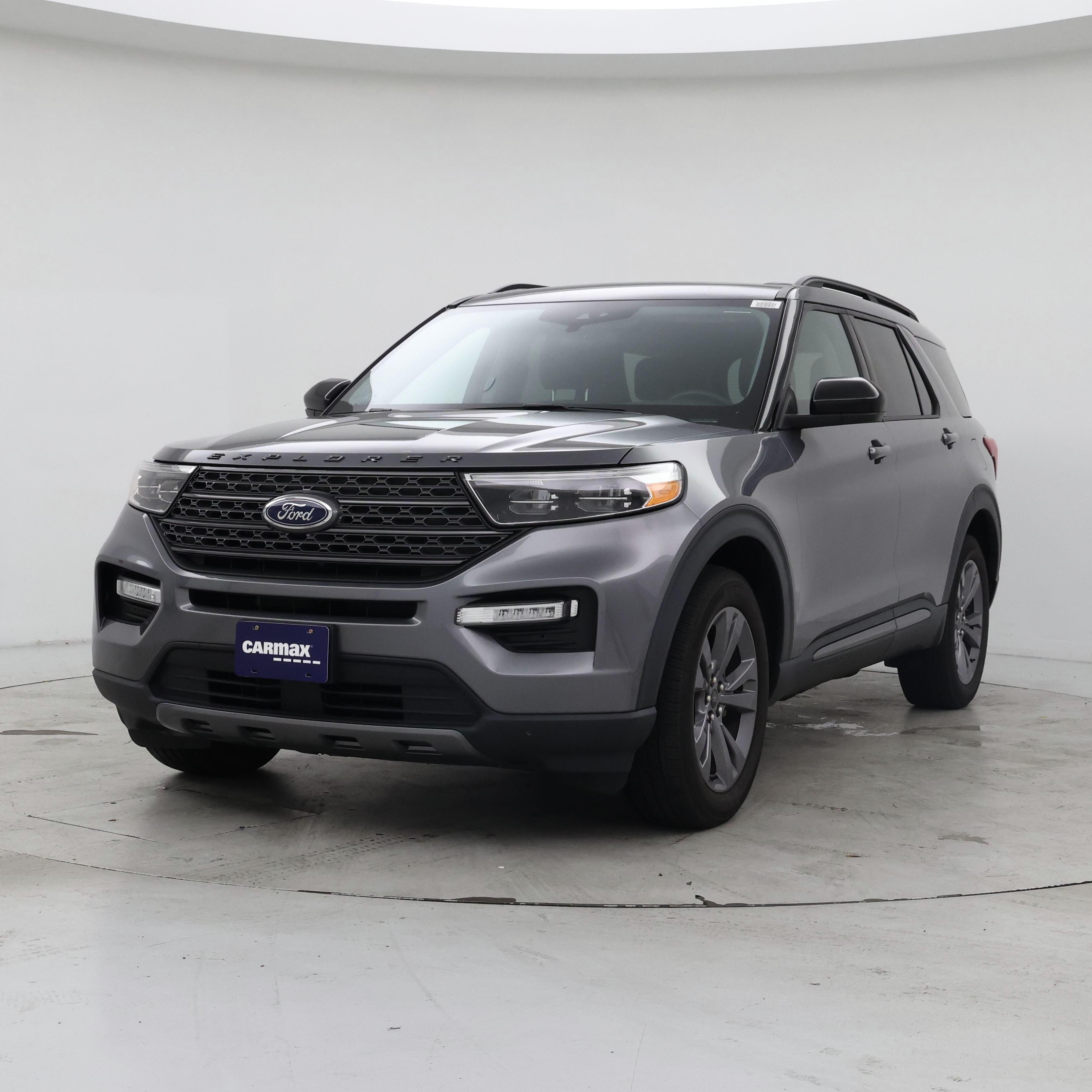 Thumbnail: 2022 Ford Explorer - 4