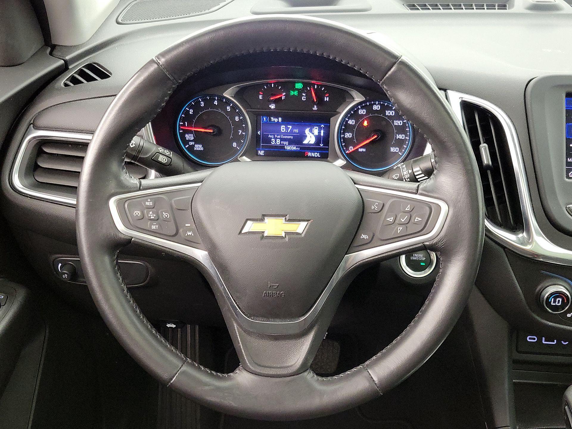 Thumbnail: 2022 Chevrolet Equinox - 10
