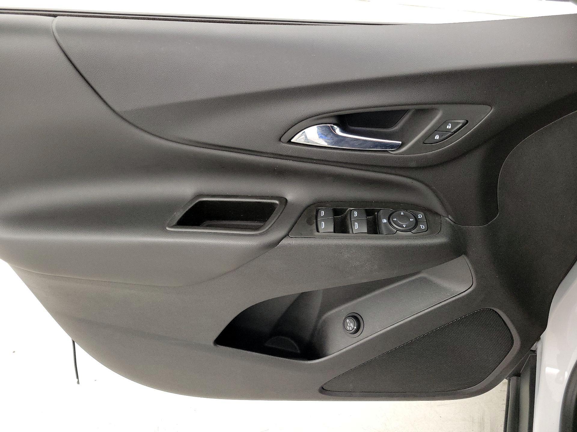 Thumbnail: 2022 Chevrolet Equinox - 12