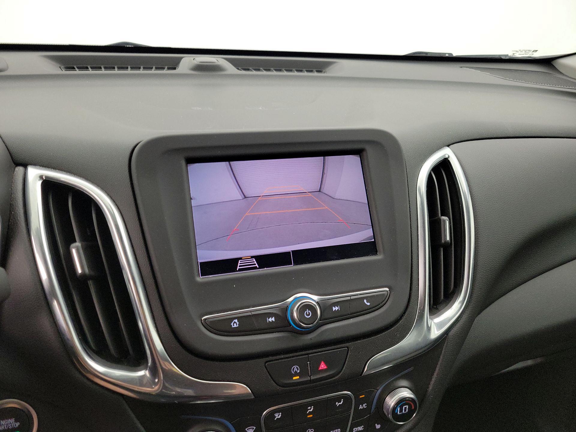 Thumbnail: 2022 Chevrolet Equinox - 14