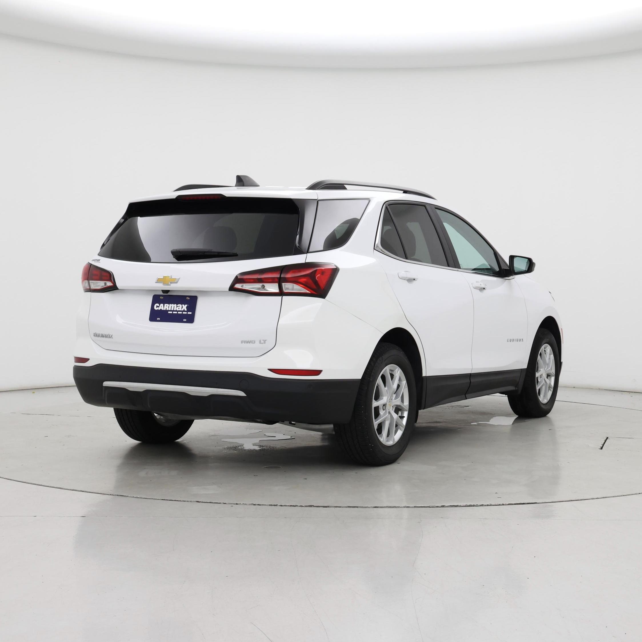 Thumbnail: 2022 Chevrolet Equinox - 8