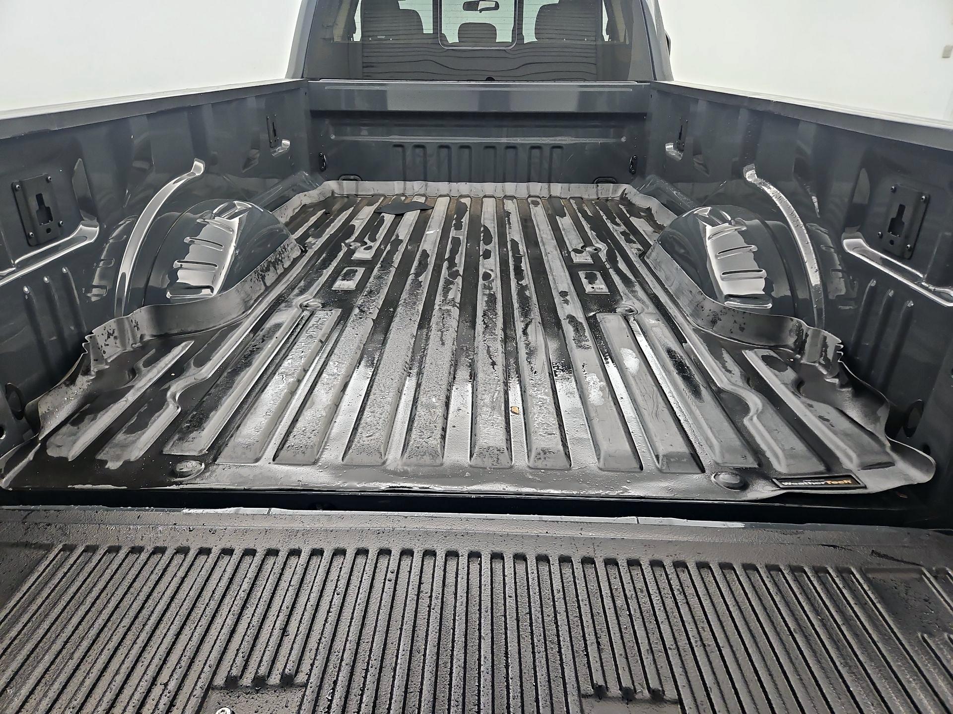 Thumbnail: 2021 Ford F-250 - 20