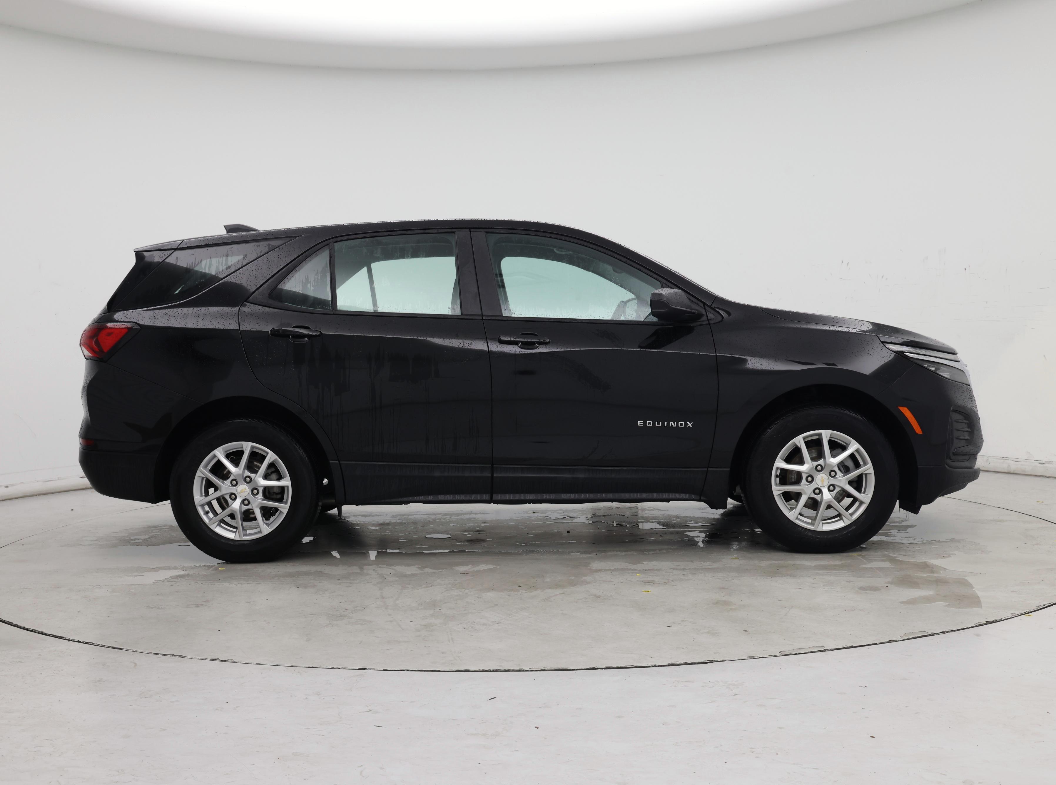 Thumbnail: 2023 Chevrolet Equinox - 7