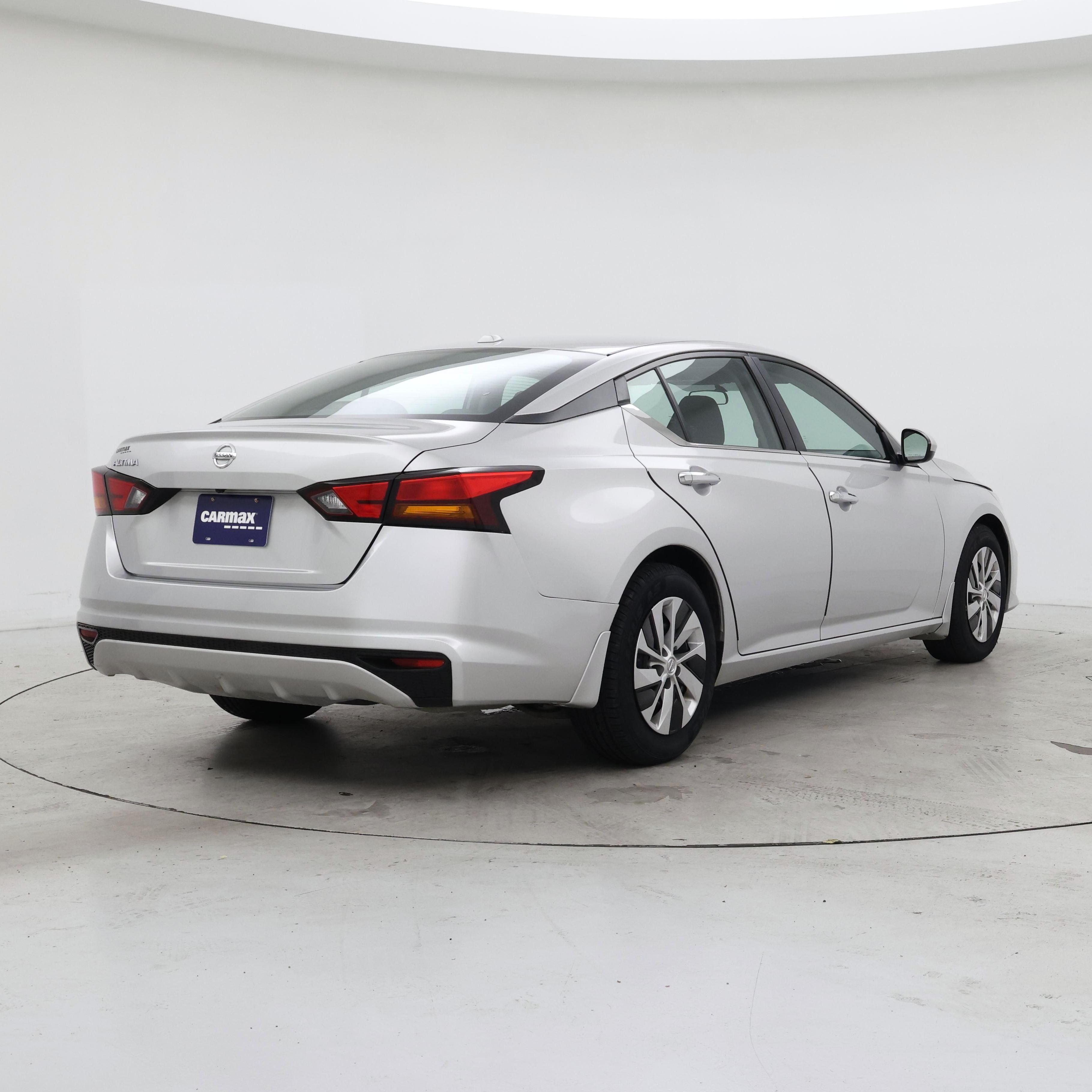 Thumbnail: 2020 Nissan Altima - 8