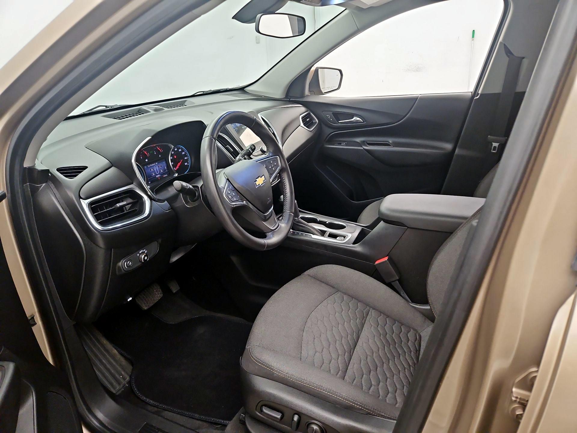 Thumbnail: 2019 Chevrolet Equinox - 11