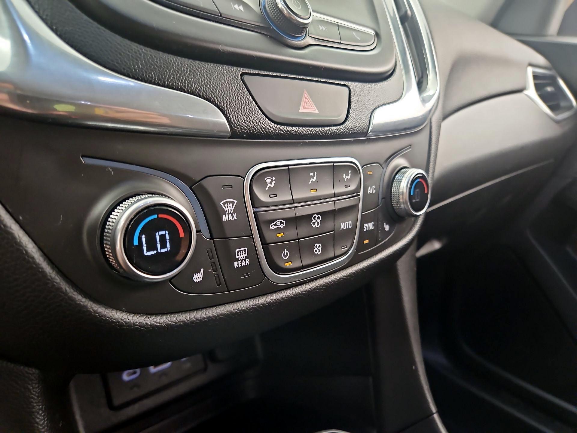 Thumbnail: 2019 Chevrolet Equinox - 16