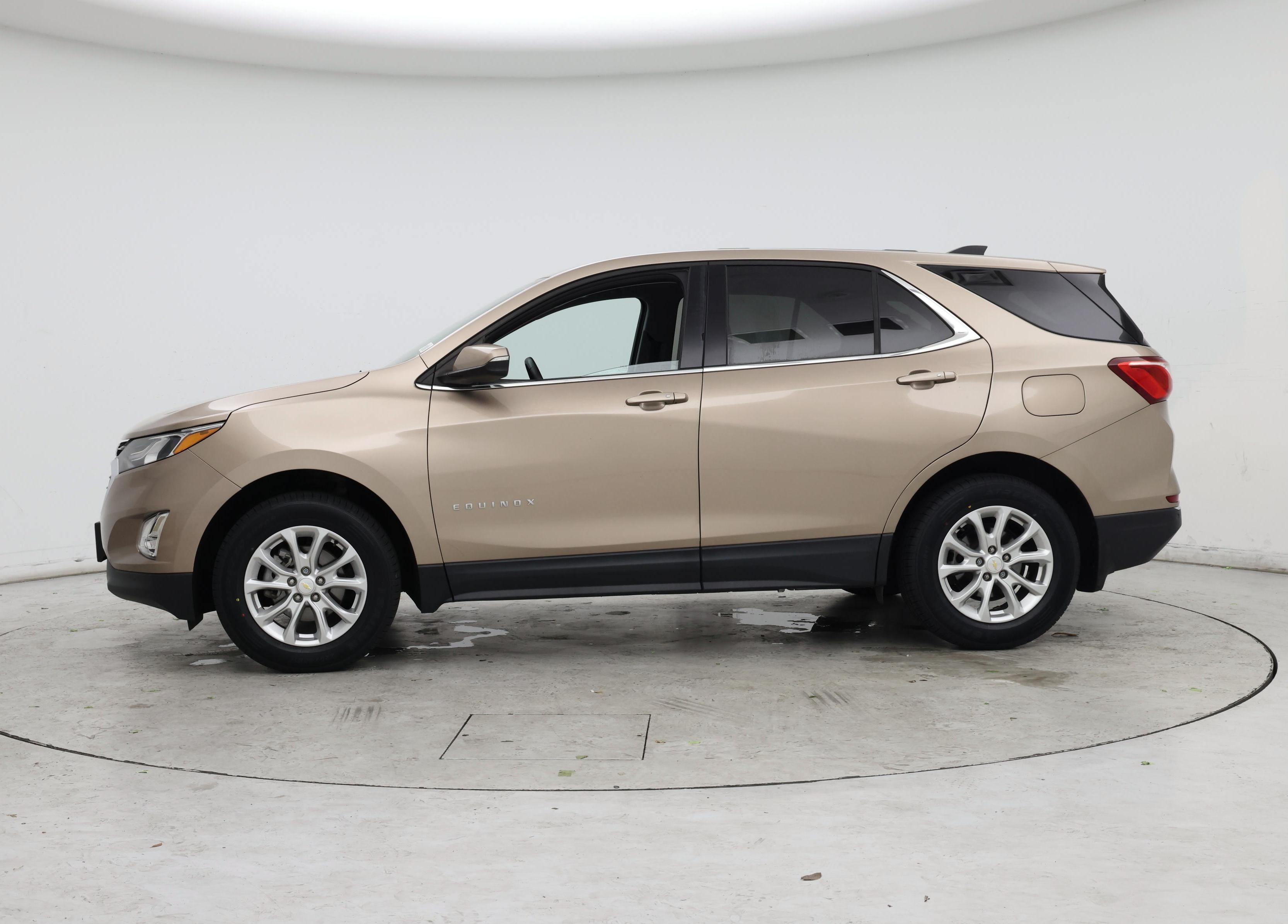 Thumbnail: 2019 Chevrolet Equinox - 3
