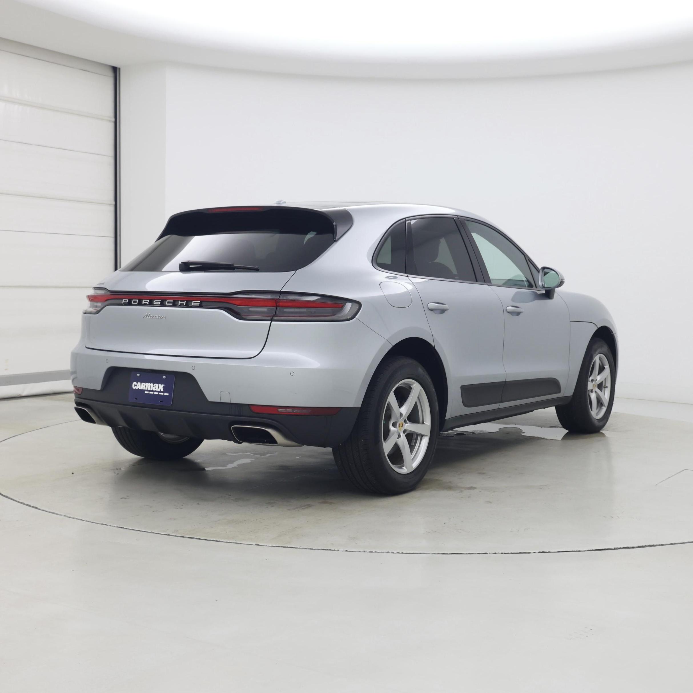 Thumbnail: 2021 Porsche Macan - 8