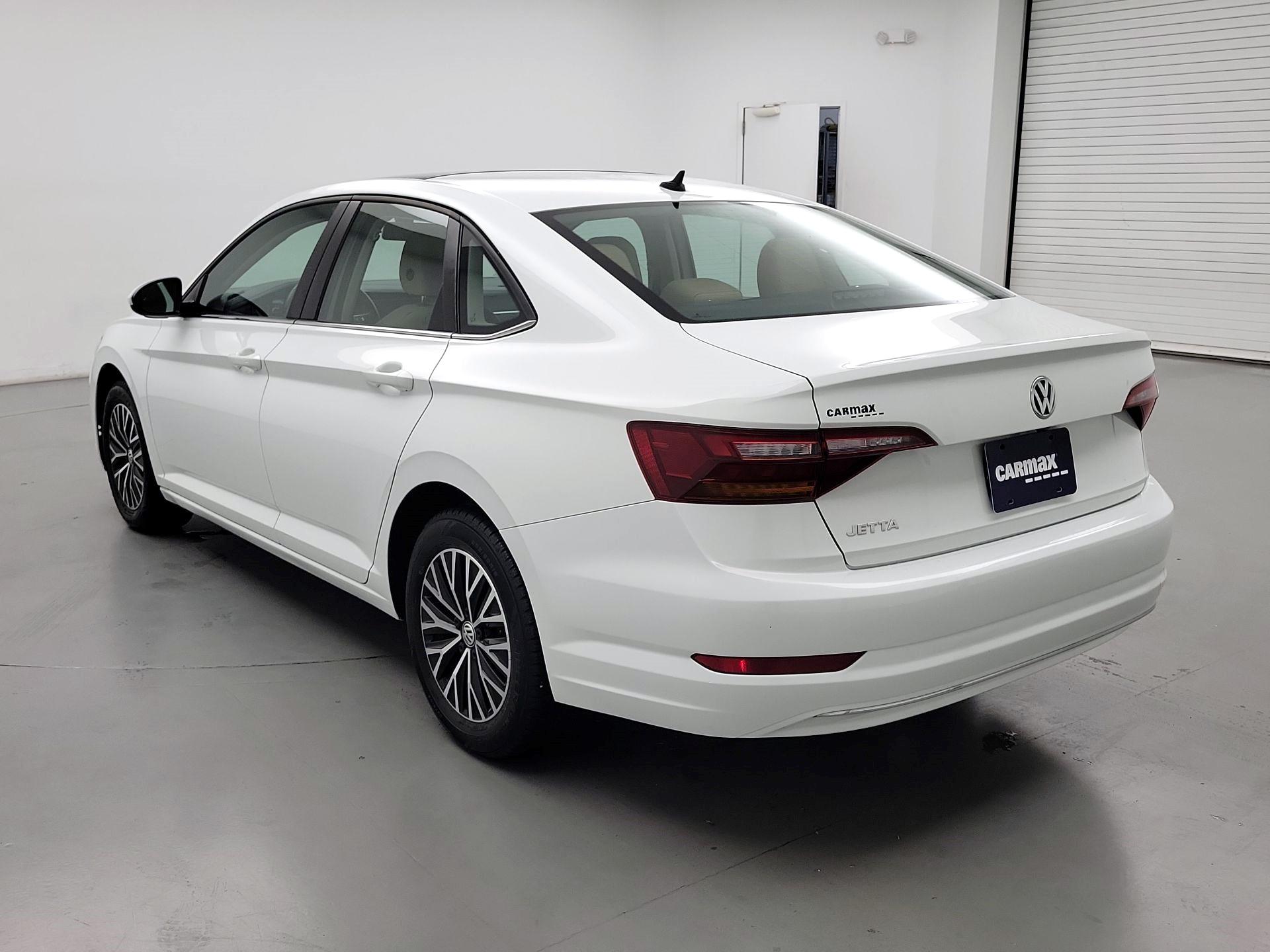 Thumbnail: 2019 Volkswagen Jetta - 7