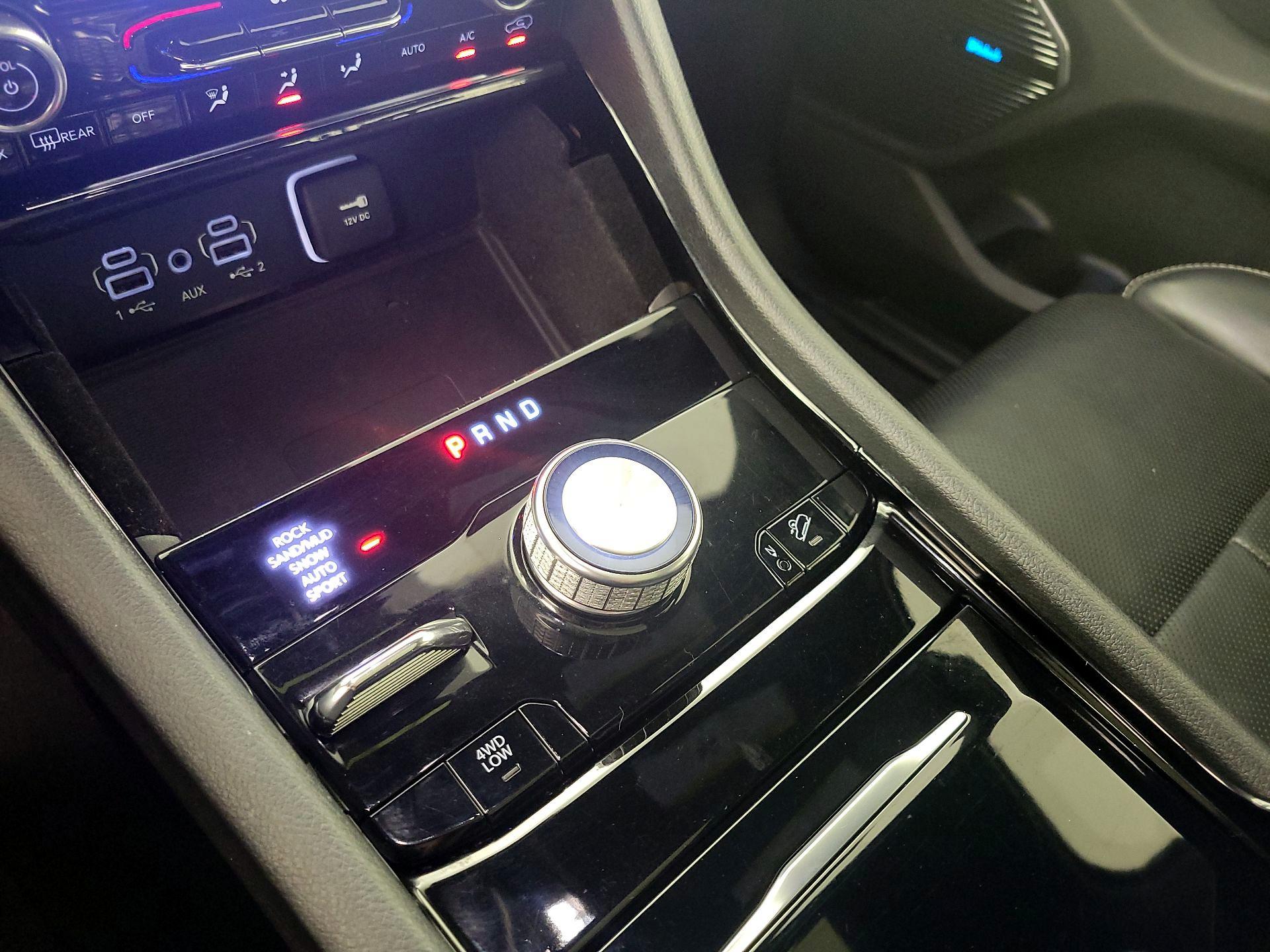 Thumbnail: 2021 Jeep Grand Cherokee L - 18