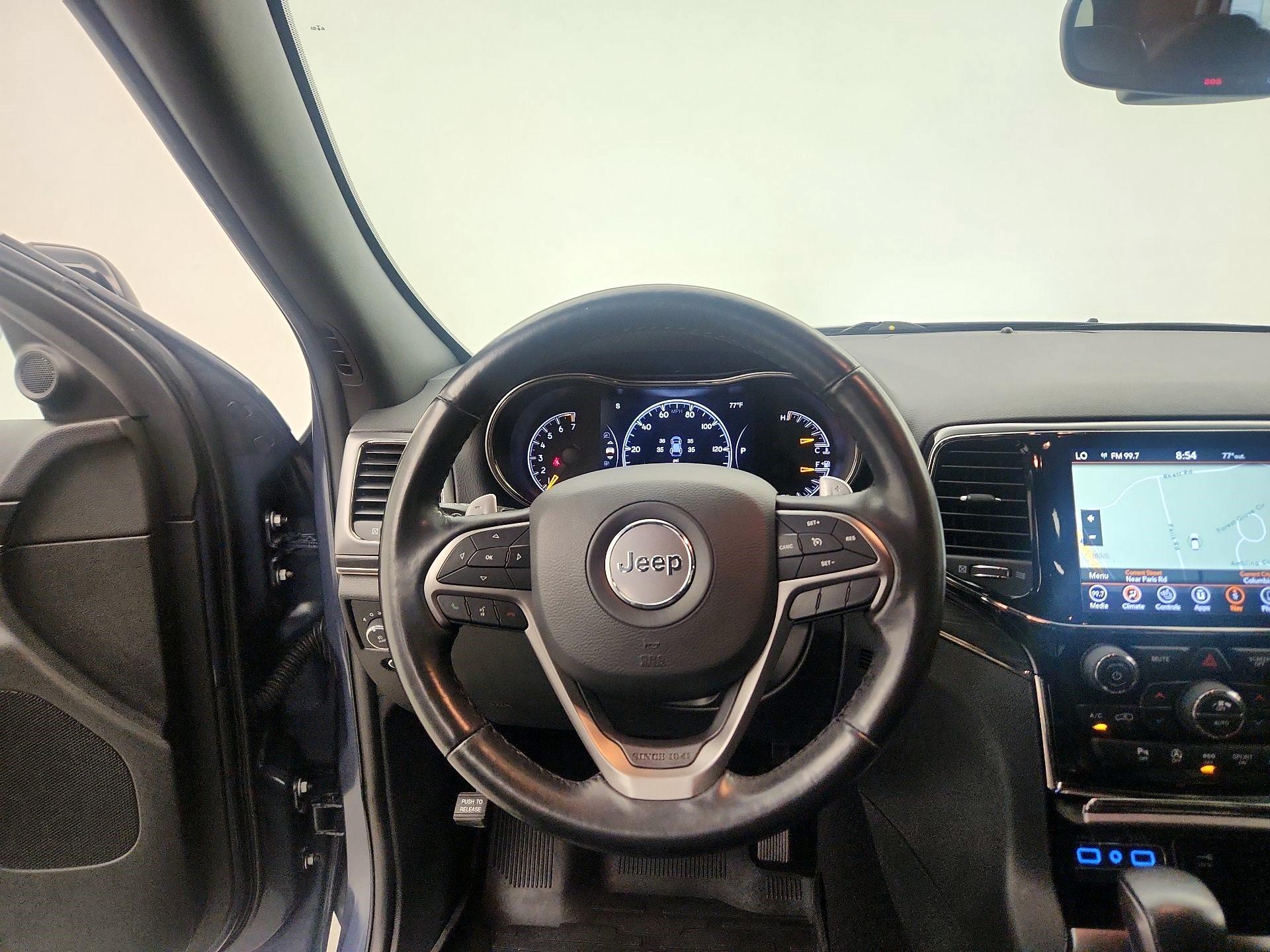 Thumbnail: 2020 Jeep Grand Cherokee - 10