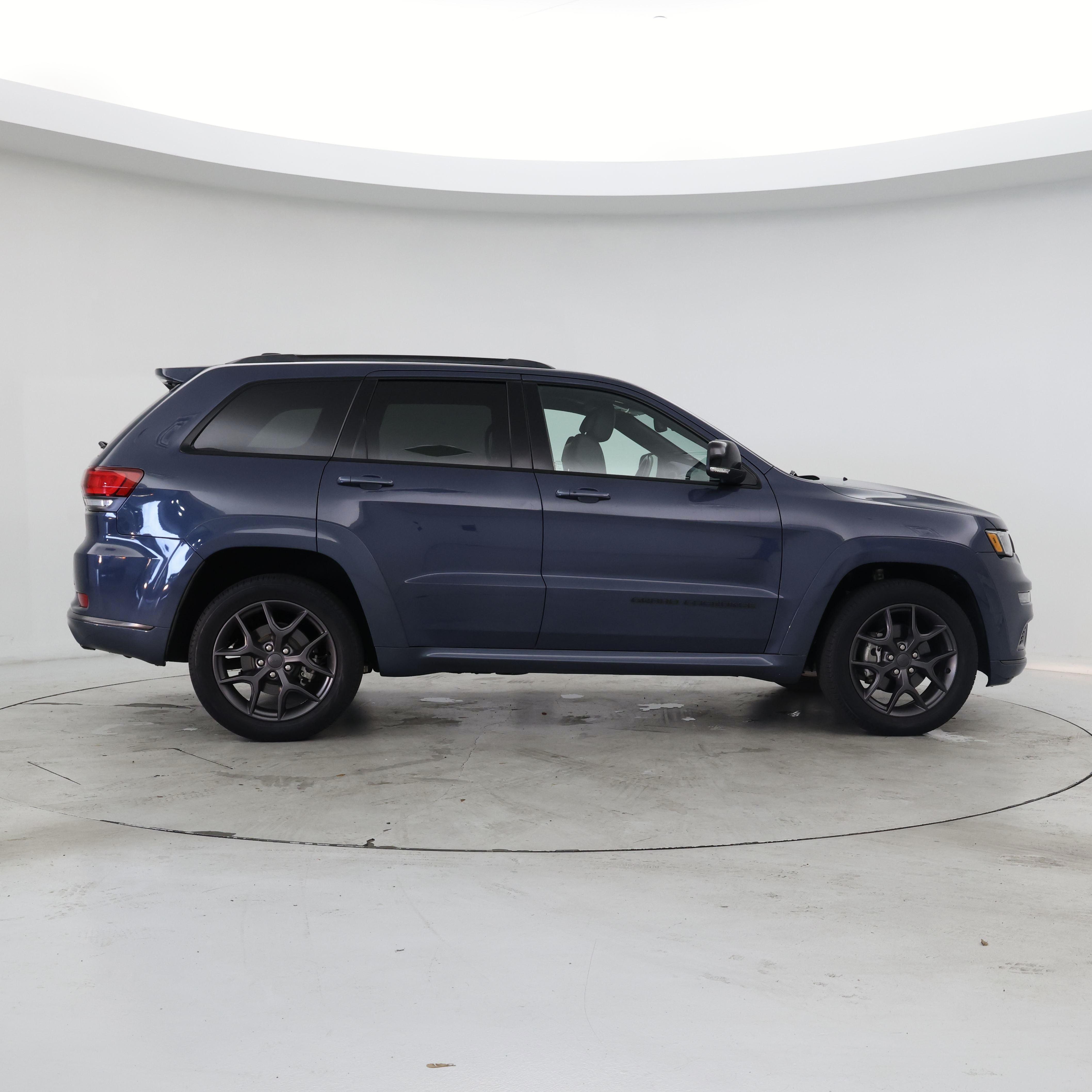 Thumbnail: 2020 Jeep Grand Cherokee - 7