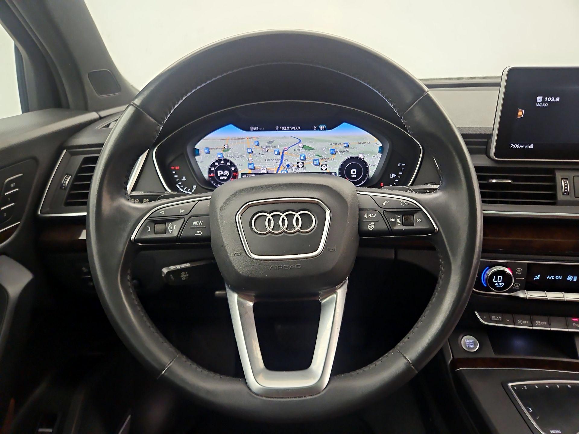 Thumbnail: 2020 Audi Q5 - 10