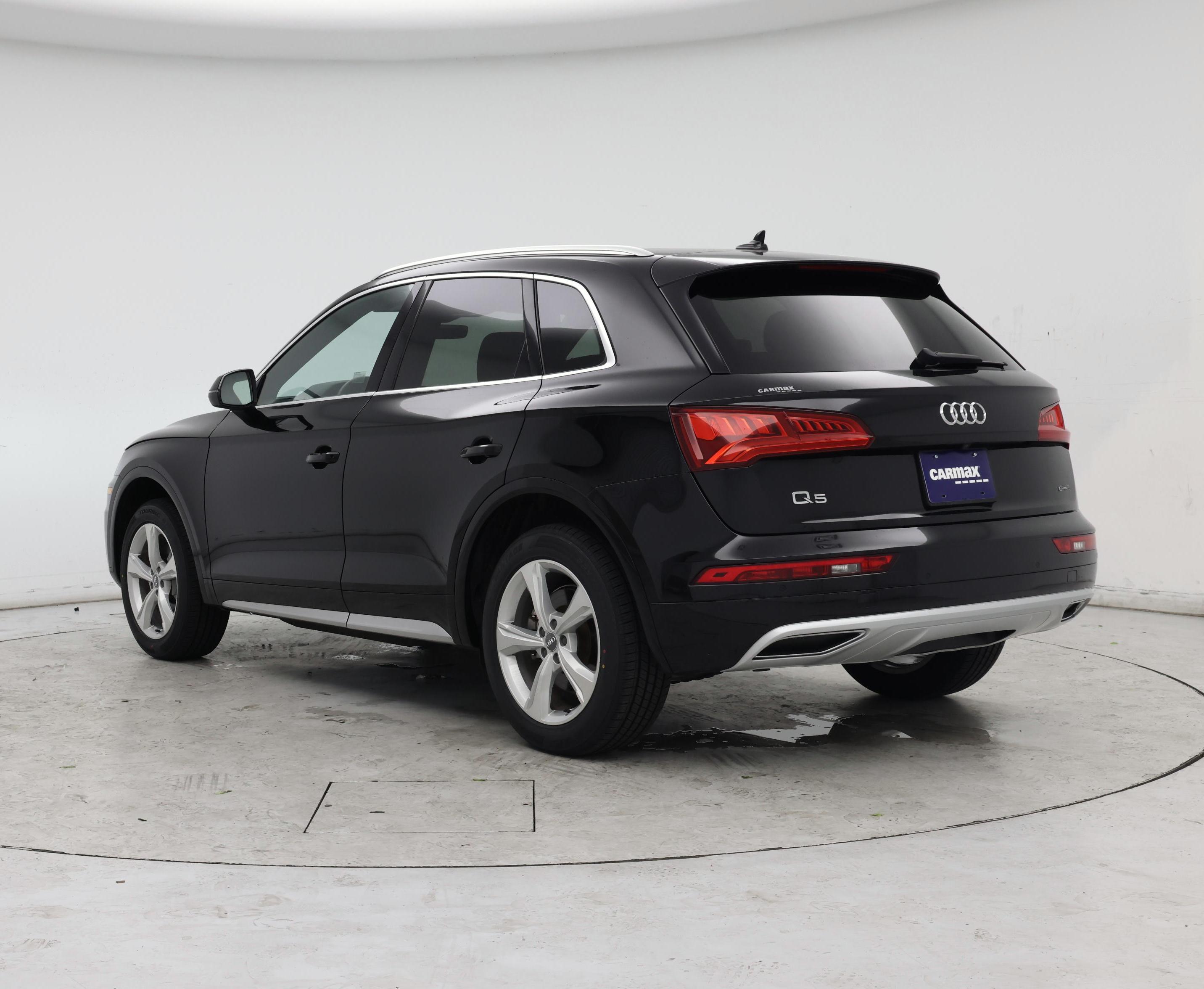 Thumbnail: 2020 Audi Q5 - 2