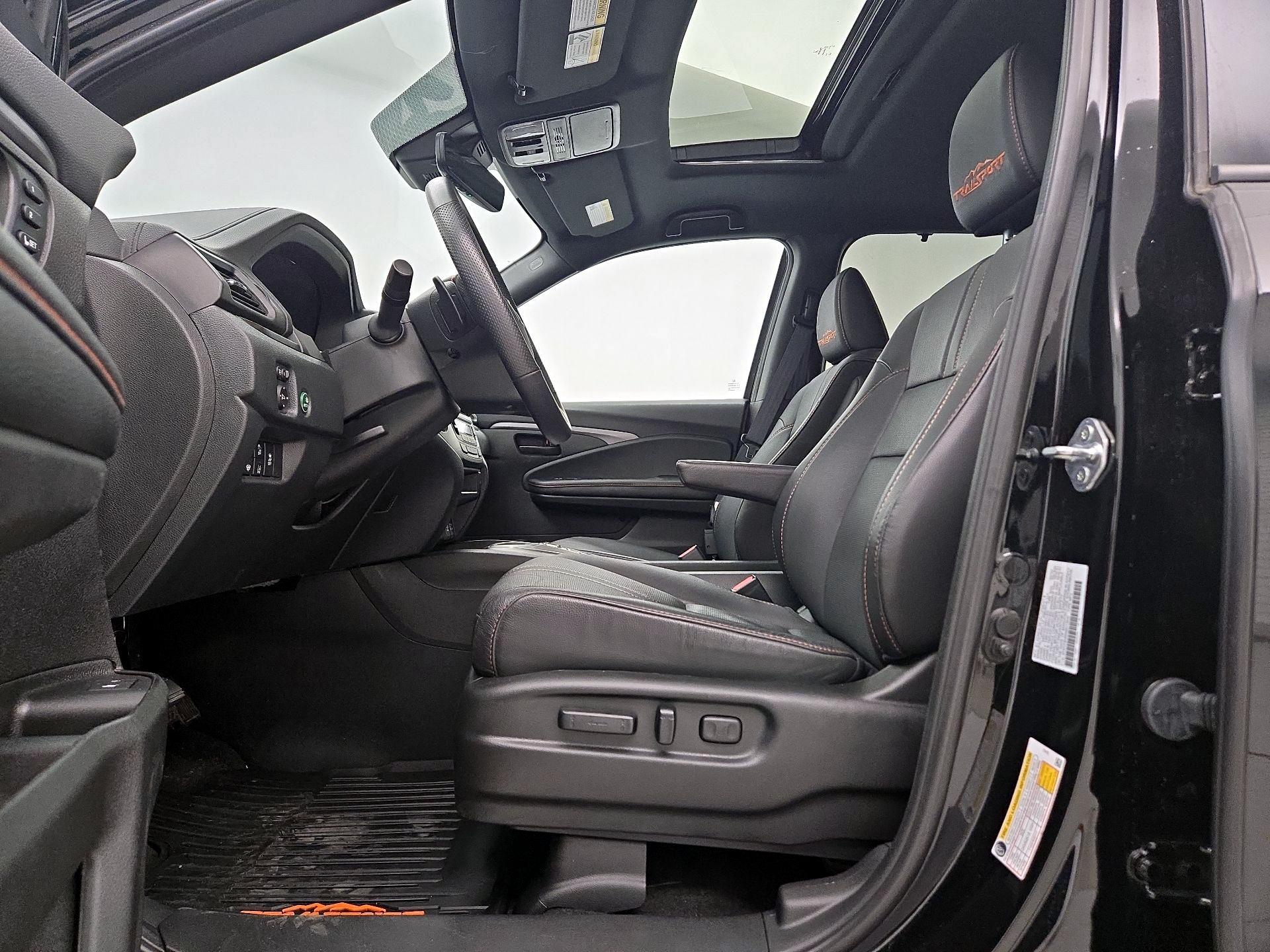 Thumbnail: 2022 Honda Passport - 11