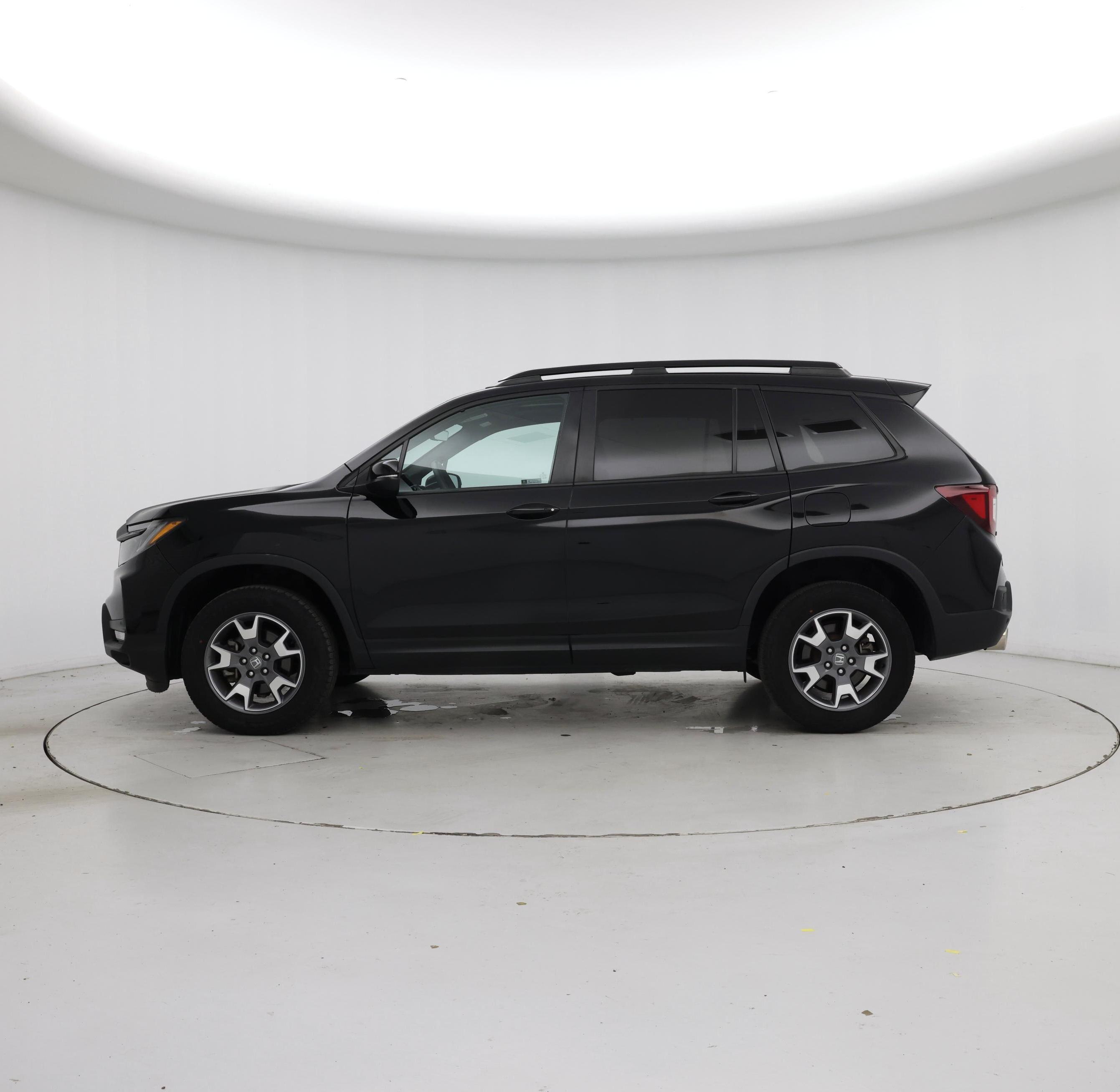 Thumbnail: 2022 Honda Passport - 3