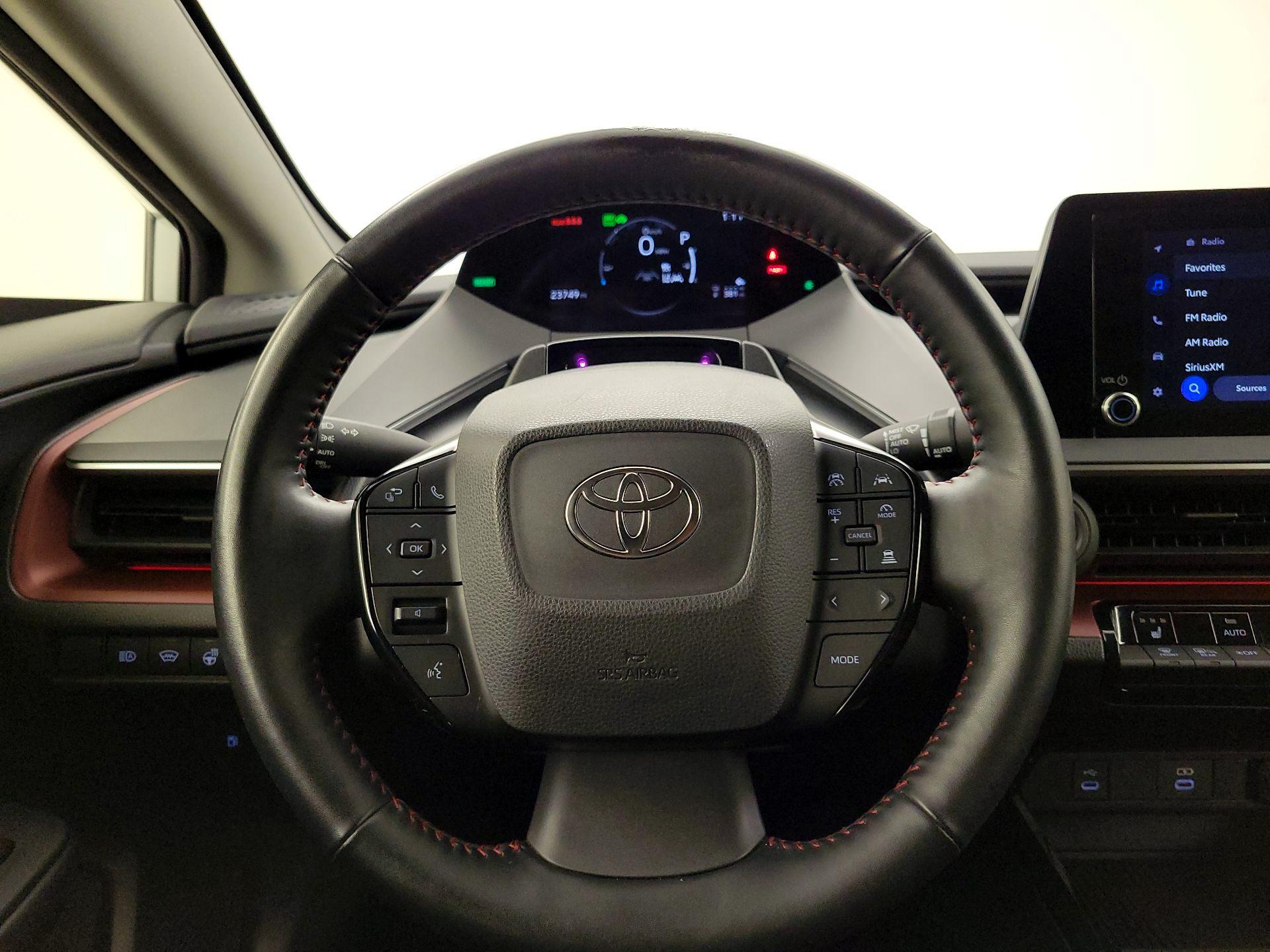 Thumbnail: 2023 Toyota Prius Prime - 10