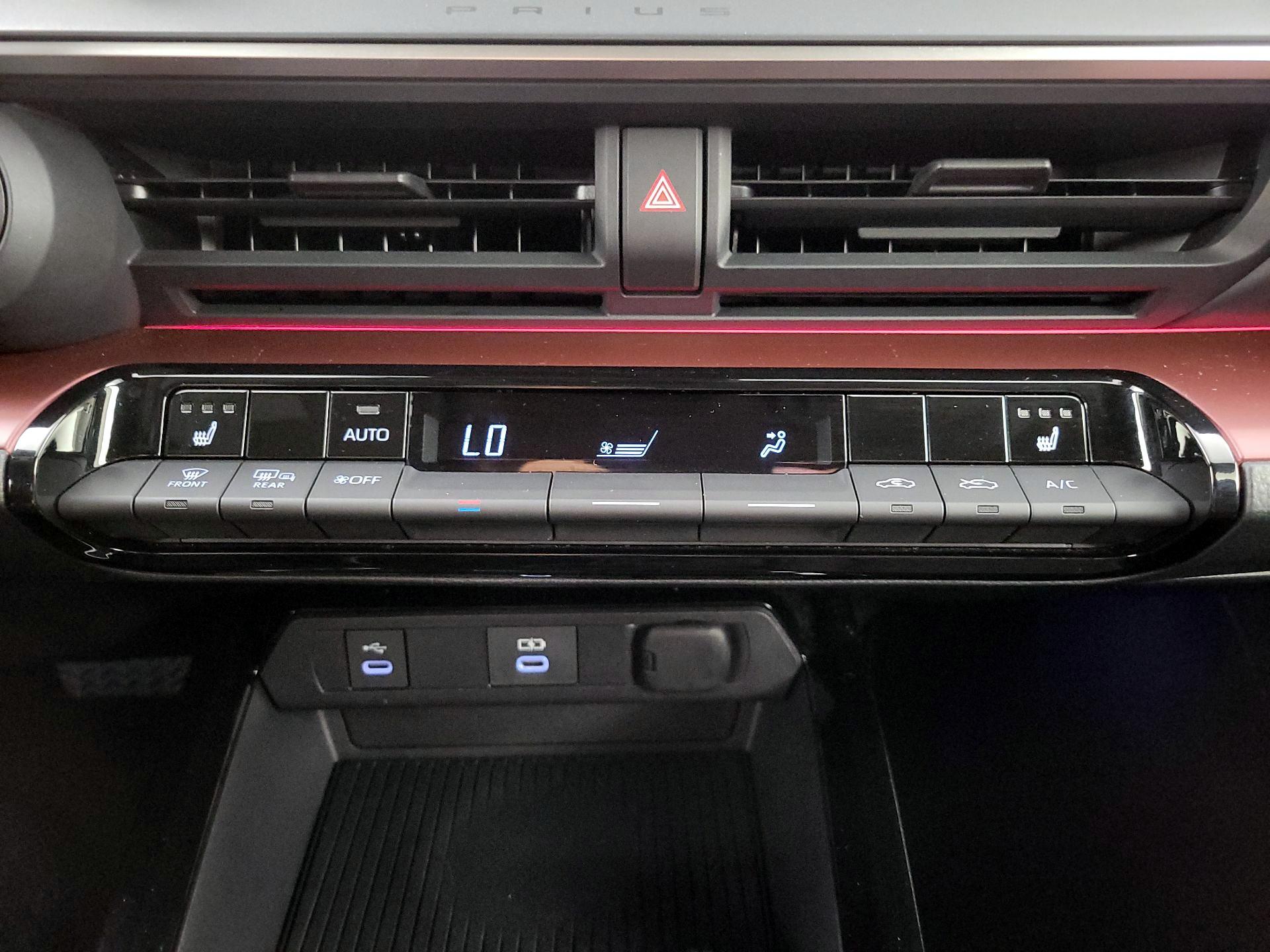 Thumbnail: 2023 Toyota Prius Prime - 16